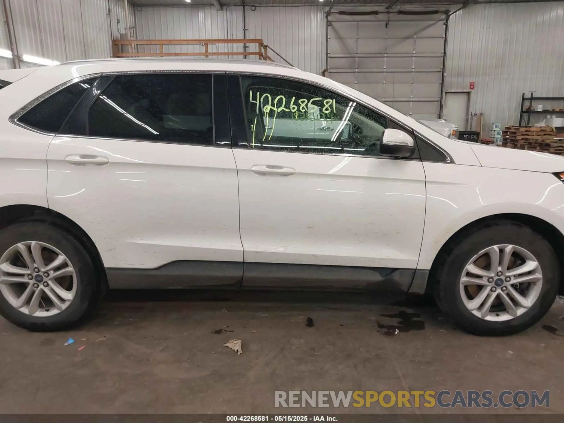14 Photograph of a damaged car 2FMPK4J92LBA63919 FORD EDGE 2020