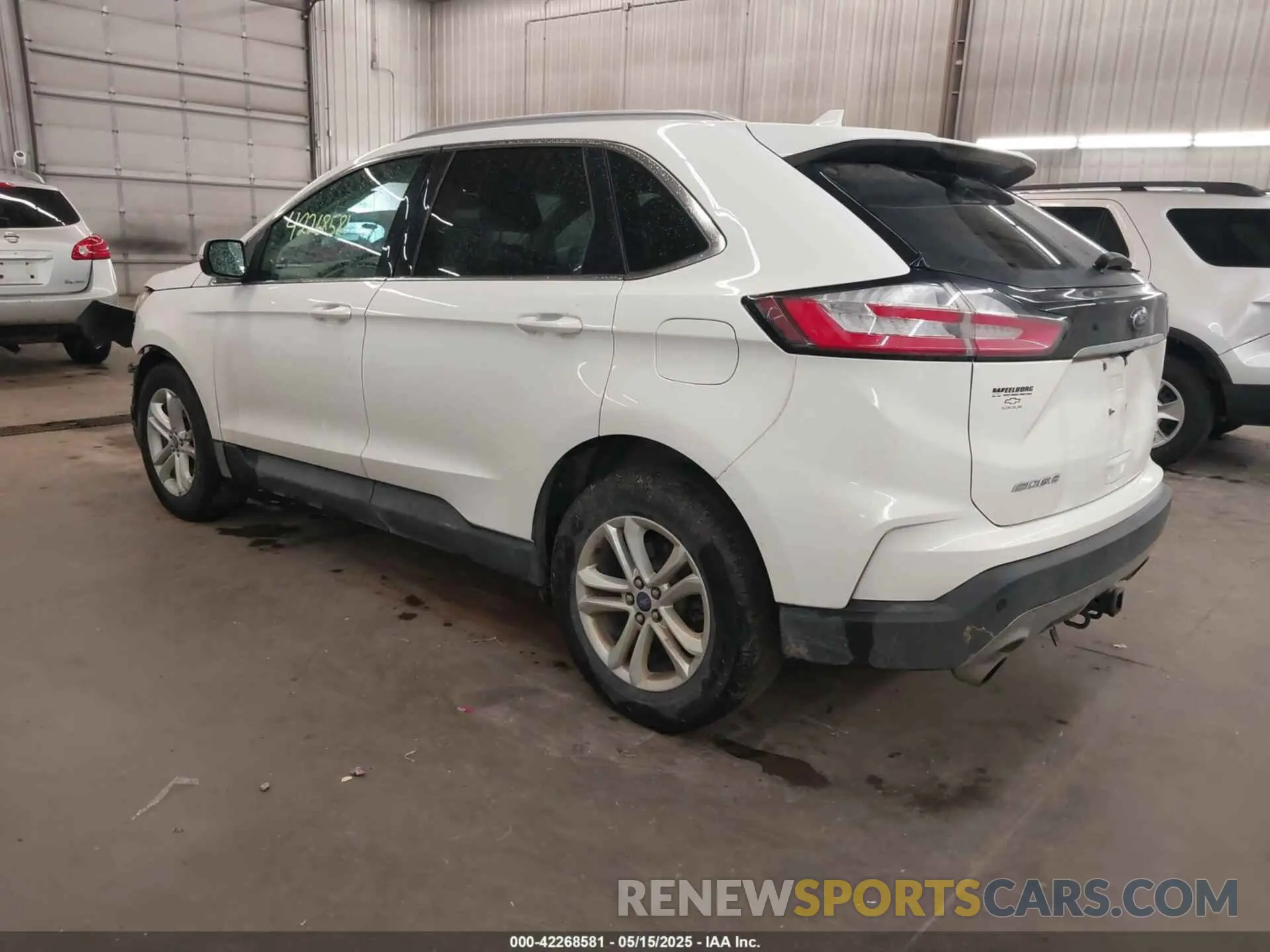 3 Photograph of a damaged car 2FMPK4J92LBA63919 FORD EDGE 2020