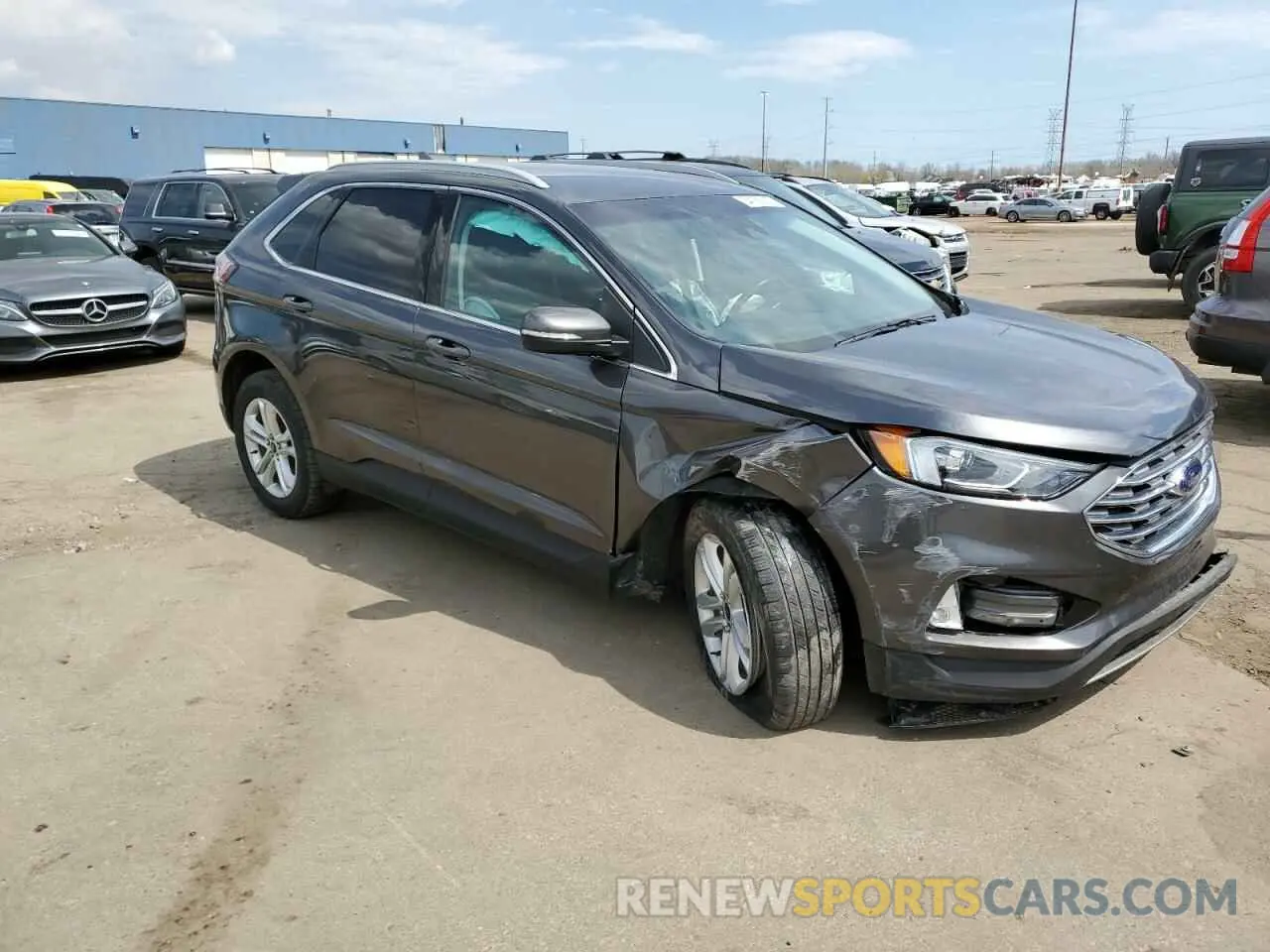 4 Photograph of a damaged car 2FMPK4J92LBB02492 FORD EDGE 2020