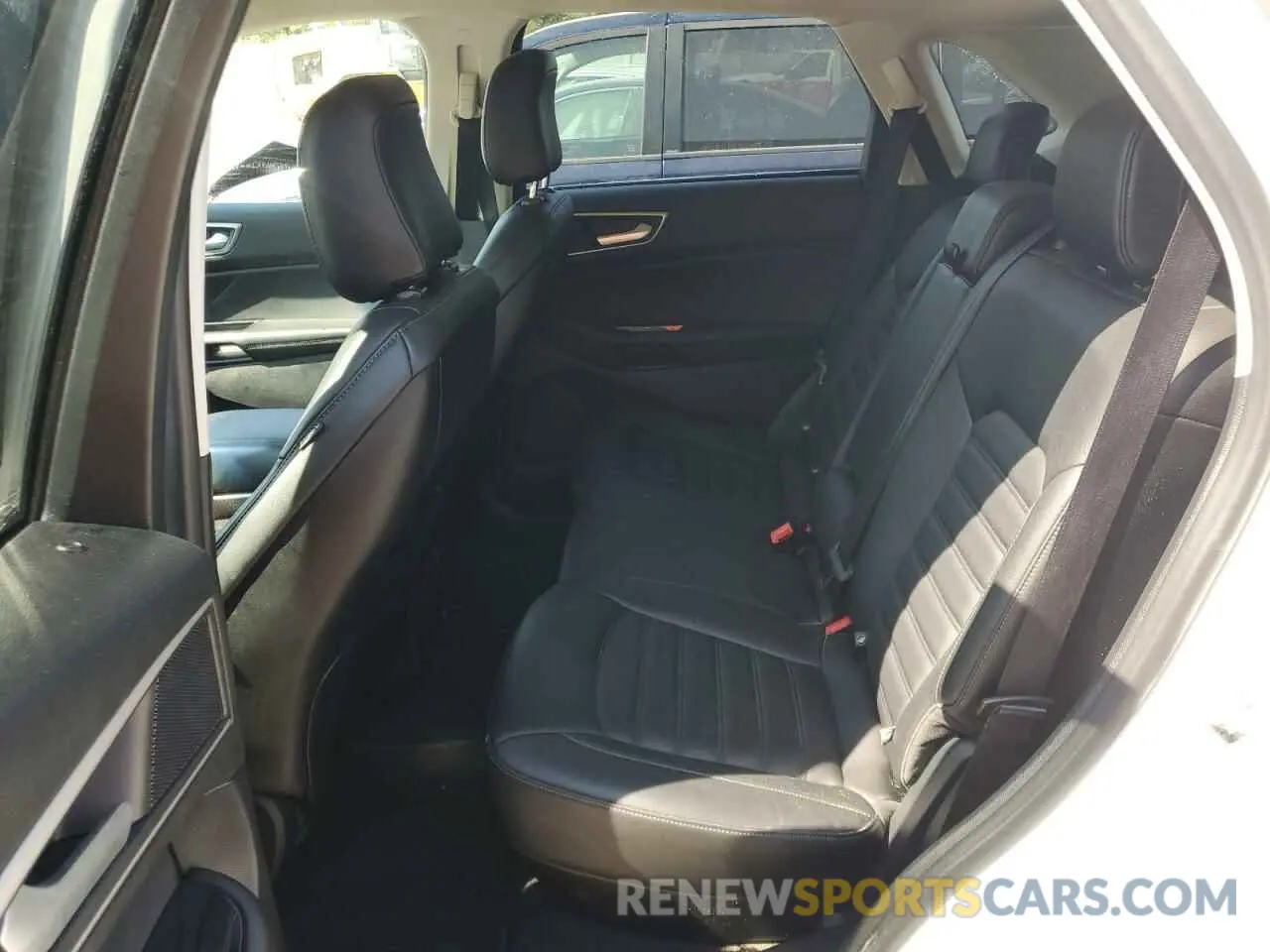 11 Photograph of a damaged car 2FMPK4J92LBB05490 FORD EDGE 2020