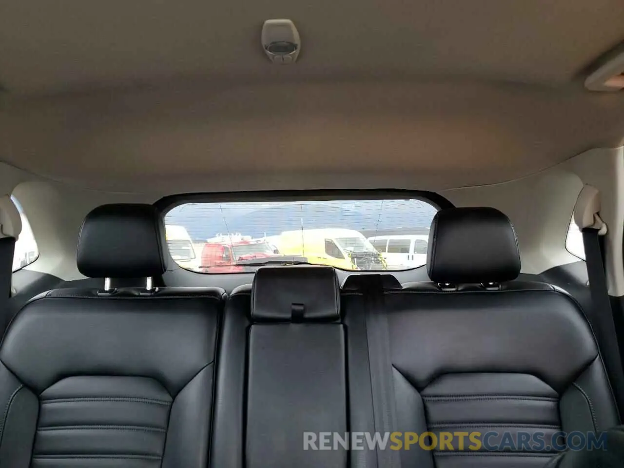 10 Photograph of a damaged car 2FMPK4J93LBA32811 FORD EDGE 2020