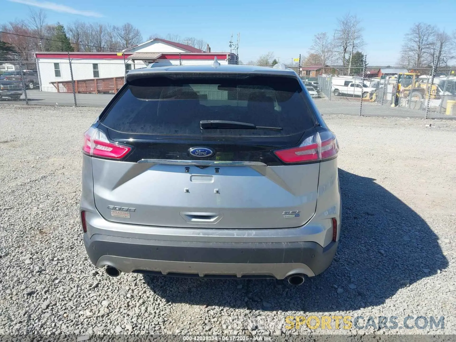 16 Photograph of a damaged car 2FMPK4J93LBB01318 FORD EDGE 2020