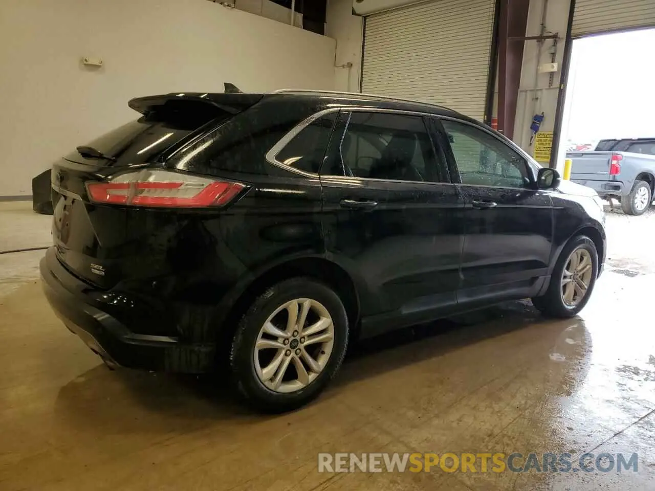 3 Photograph of a damaged car 2FMPK4J93LBB37333 FORD EDGE 2020
