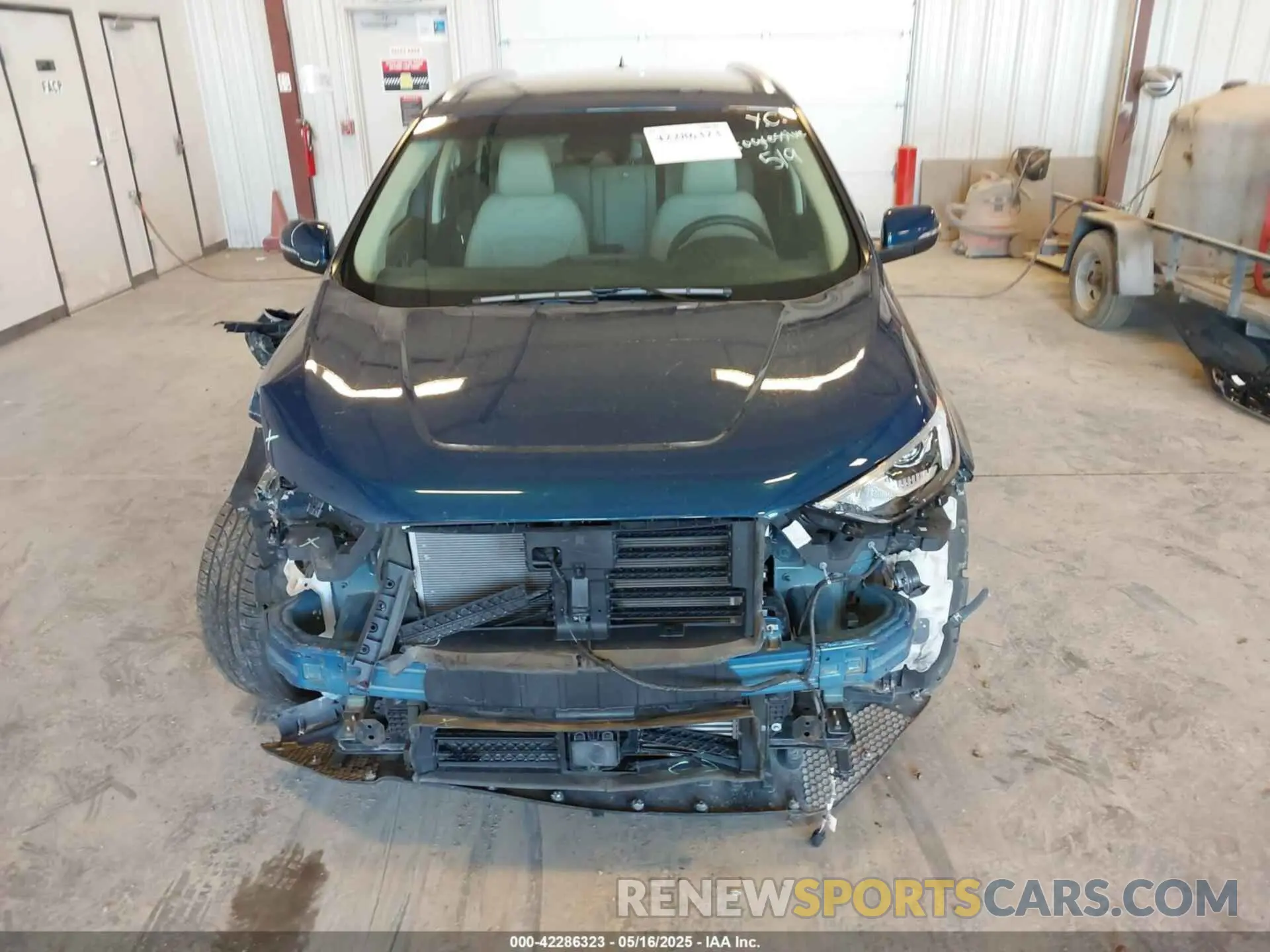 12 Photograph of a damaged car 2FMPK4J94LBA62299 FORD EDGE 2020