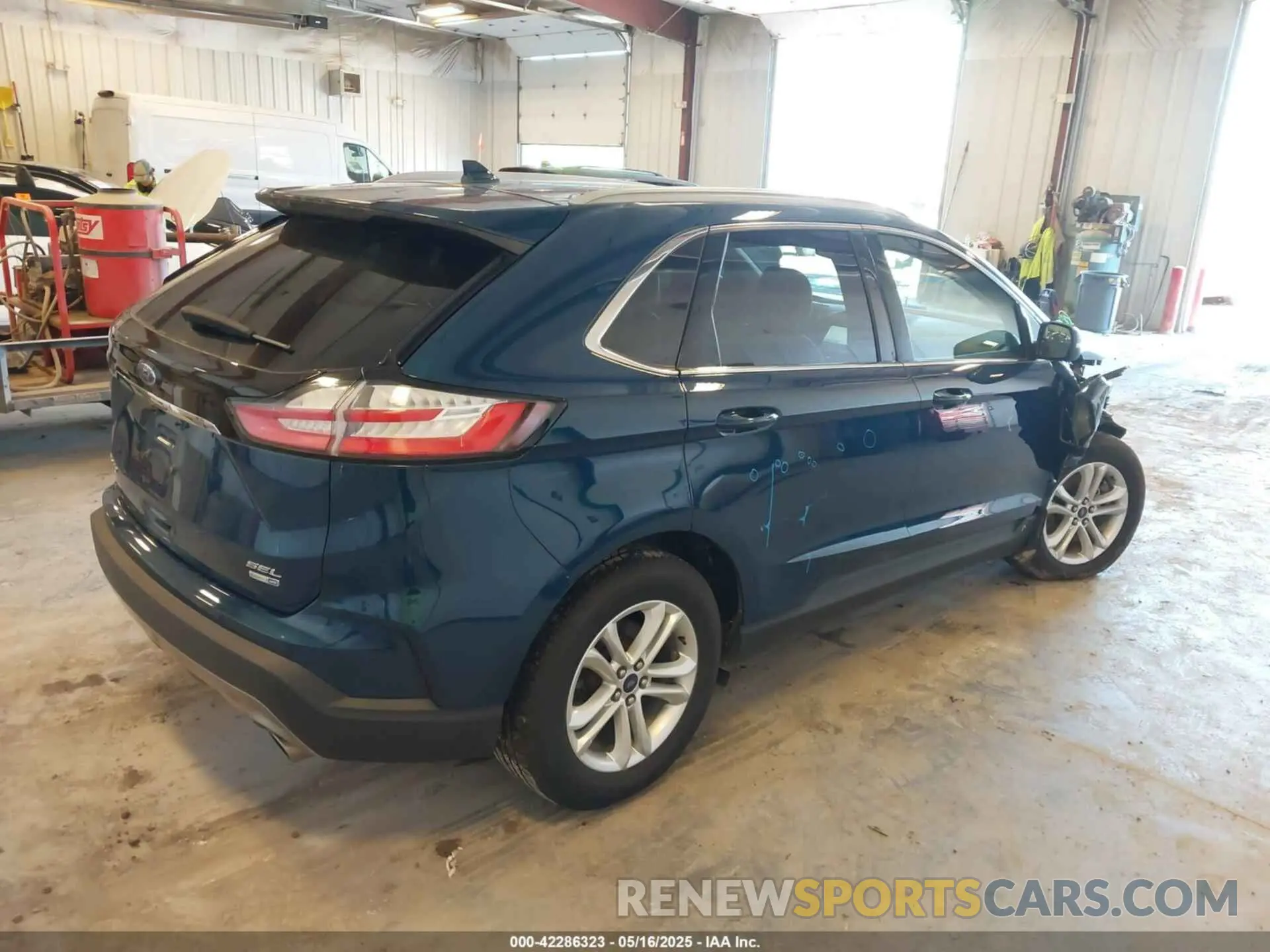 4 Photograph of a damaged car 2FMPK4J94LBA62299 FORD EDGE 2020