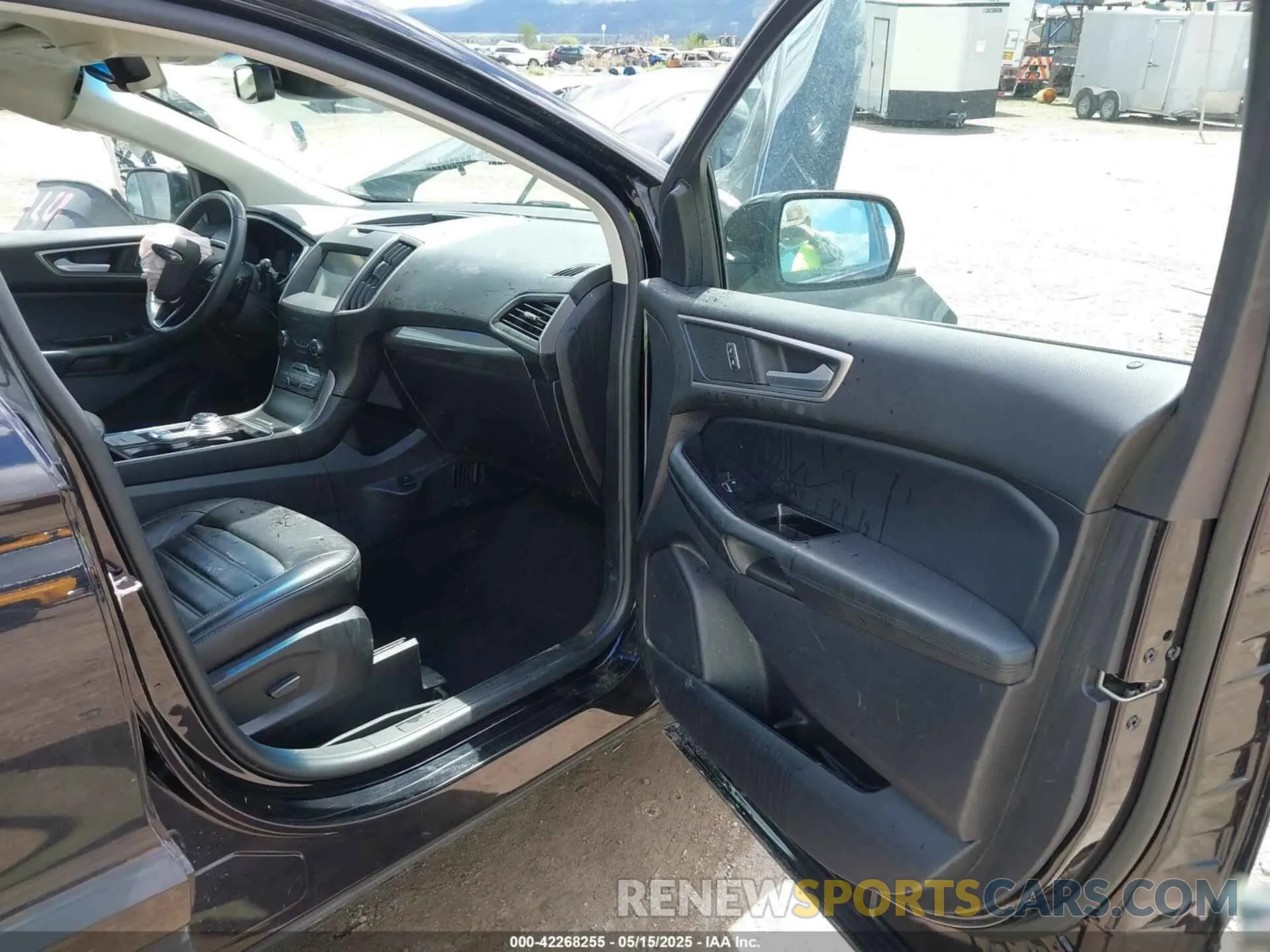 5 Photograph of a damaged car 2FMPK4J95LBA08588 FORD EDGE 2020