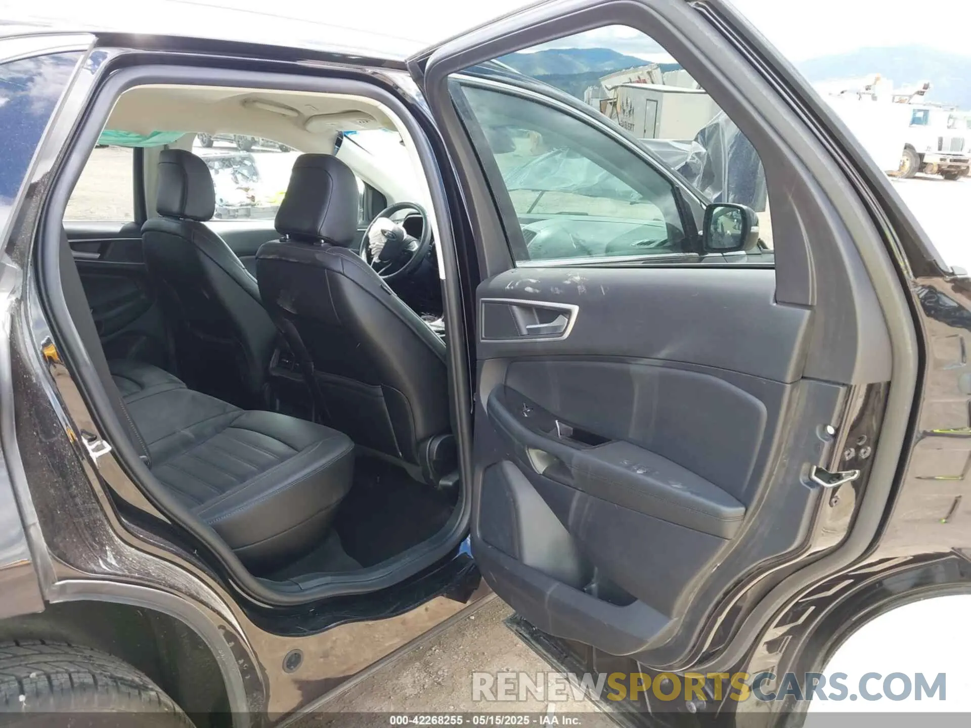 8 Photograph of a damaged car 2FMPK4J95LBA08588 FORD EDGE 2020