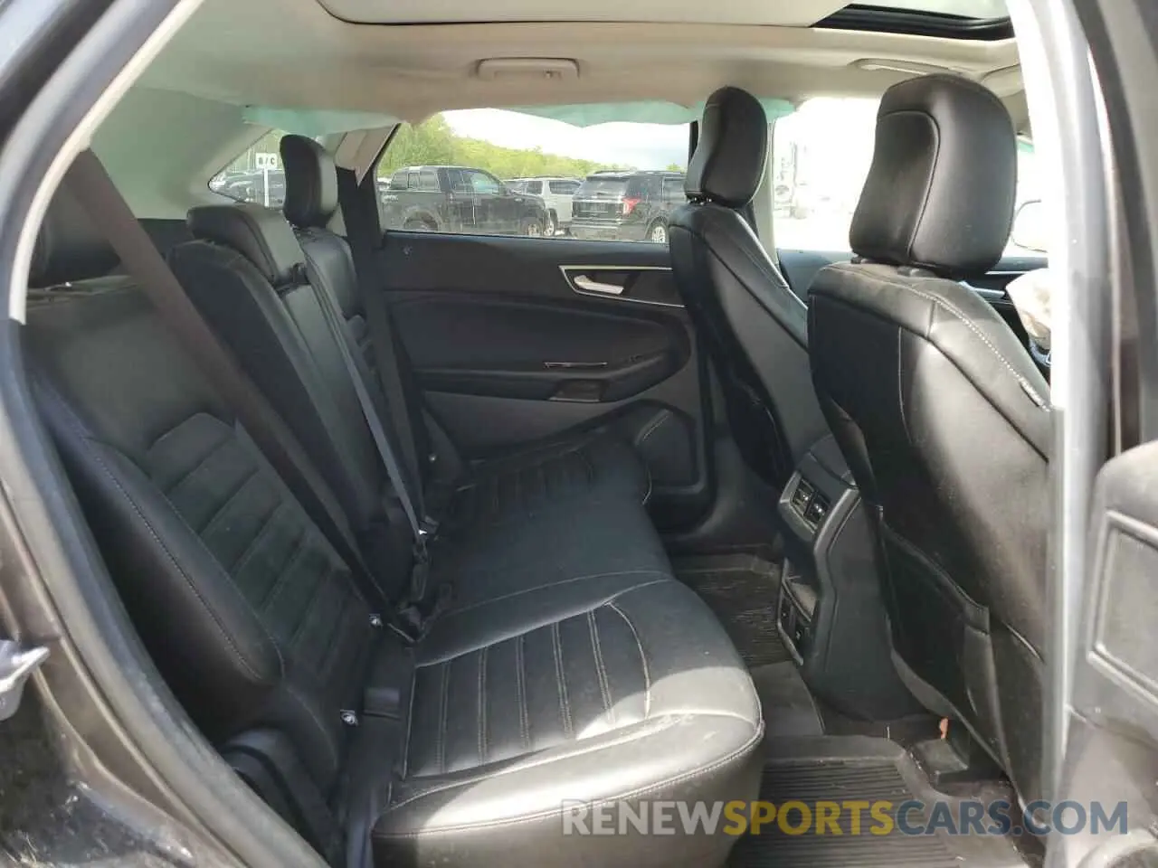 11 Photograph of a damaged car 2FMPK4J95LBB13938 FORD EDGE 2020