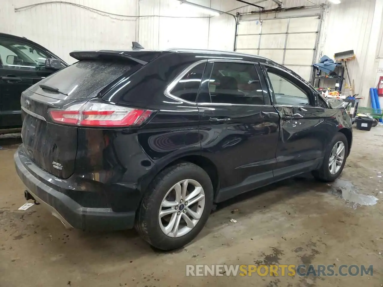 3 Photograph of a damaged car 2FMPK4J96LBB66924 FORD EDGE 2020