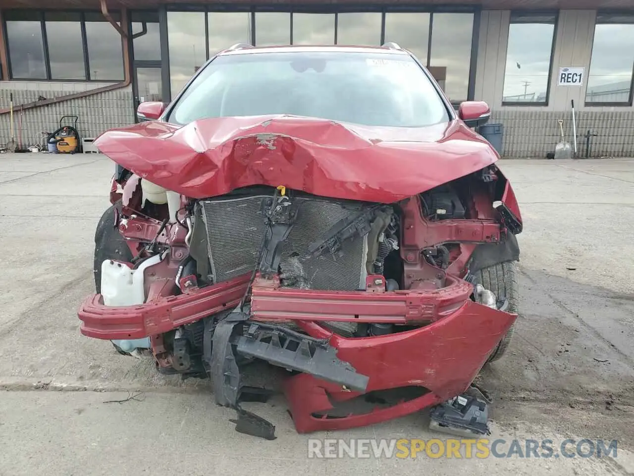 5 Photograph of a damaged car 2FMPK4J97LBA09371 FORD EDGE 2020
