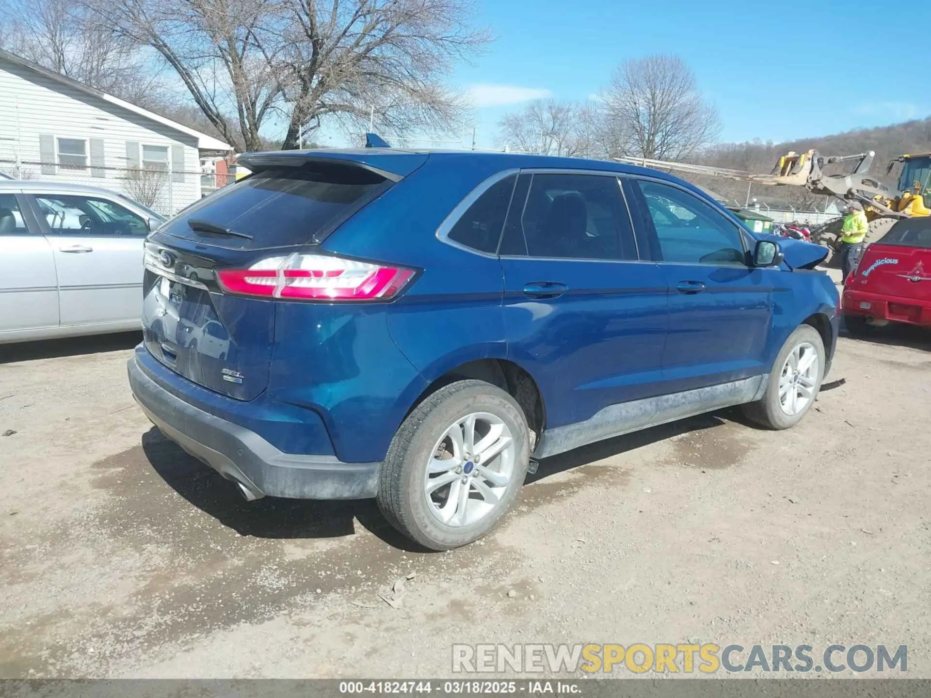 4 Photograph of a damaged car 2FMPK4J97LBA25067 FORD EDGE 2020