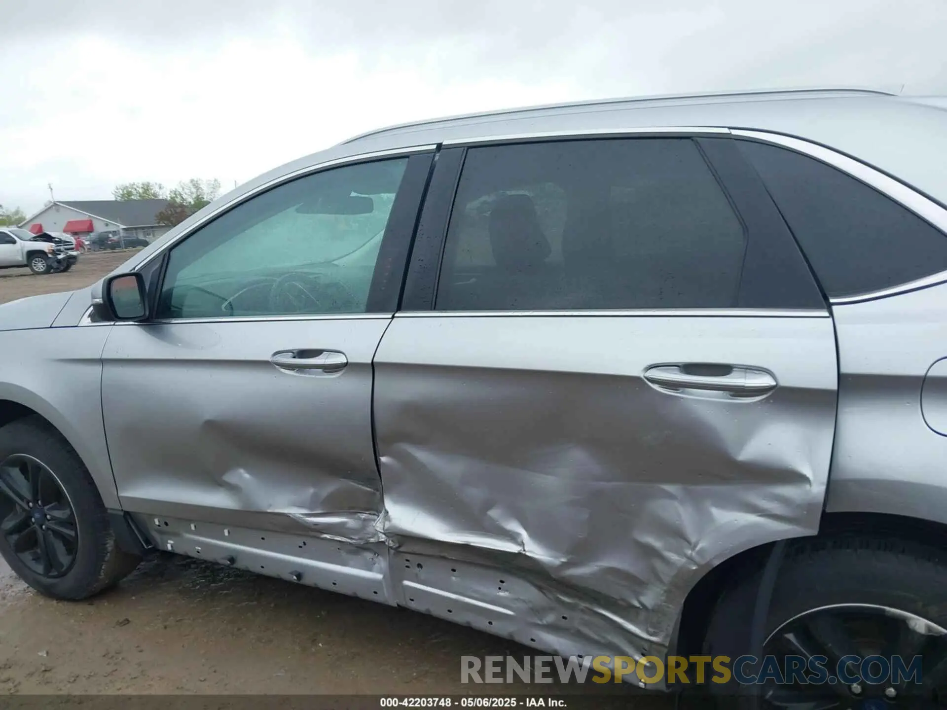 14 Photograph of a damaged car 2FMPK4J97LBB03086 FORD EDGE 2020