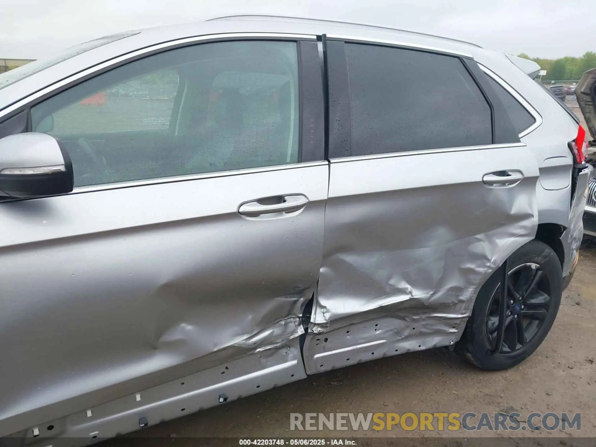 6 Photograph of a damaged car 2FMPK4J97LBB03086 FORD EDGE 2020