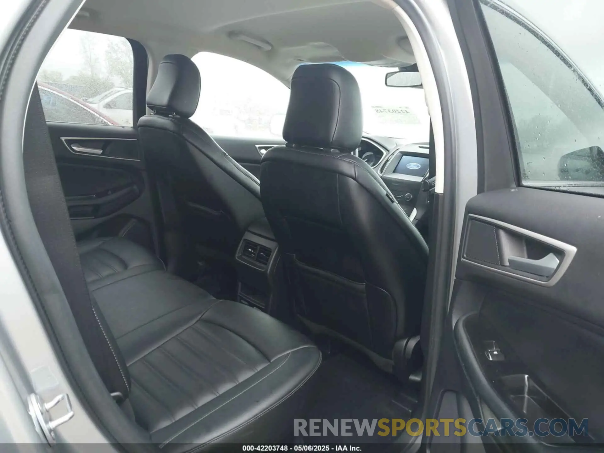 8 Photograph of a damaged car 2FMPK4J97LBB03086 FORD EDGE 2020