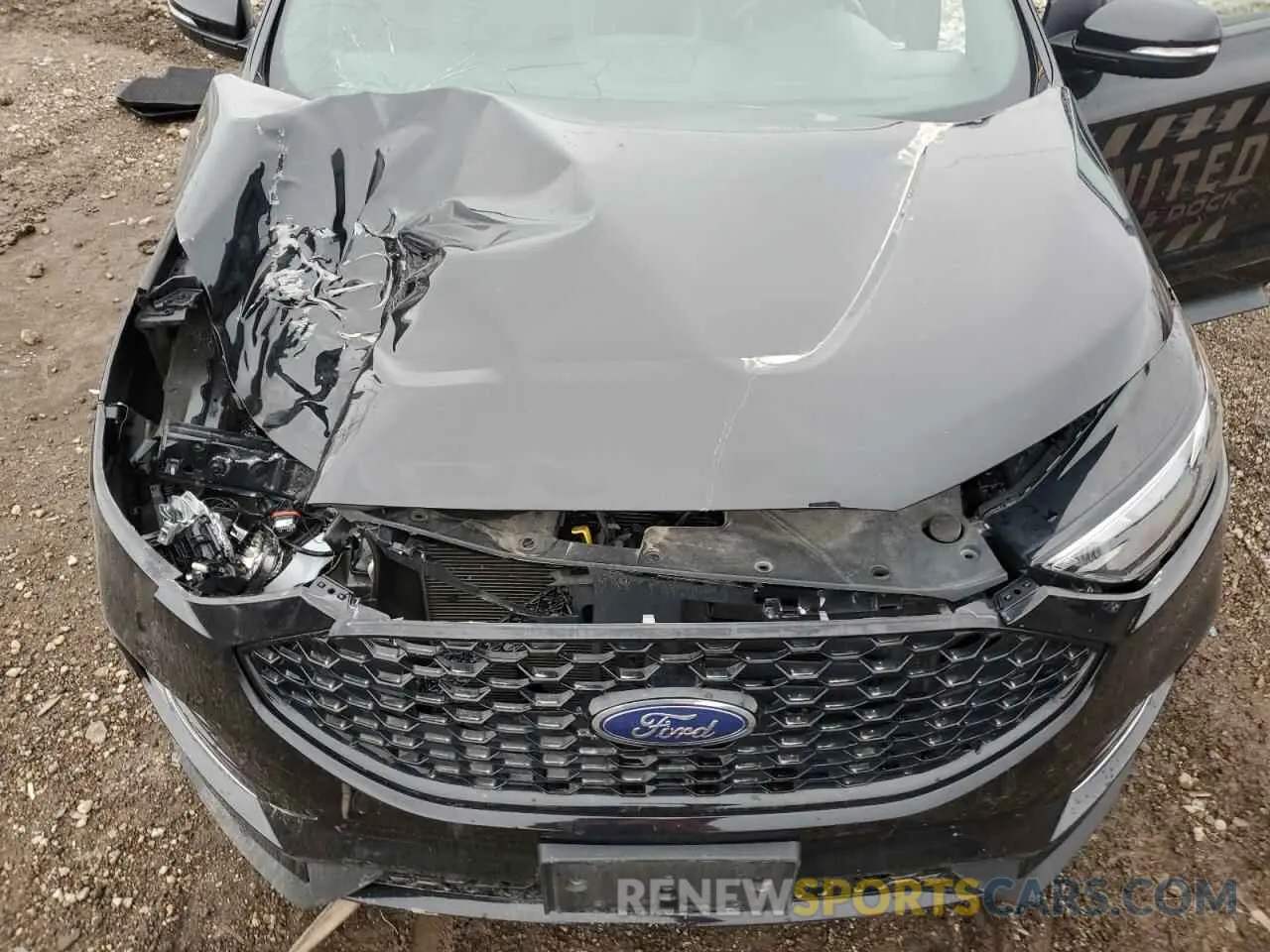 11 Photograph of a damaged car 2FMPK4J97LBB30921 FORD EDGE 2020