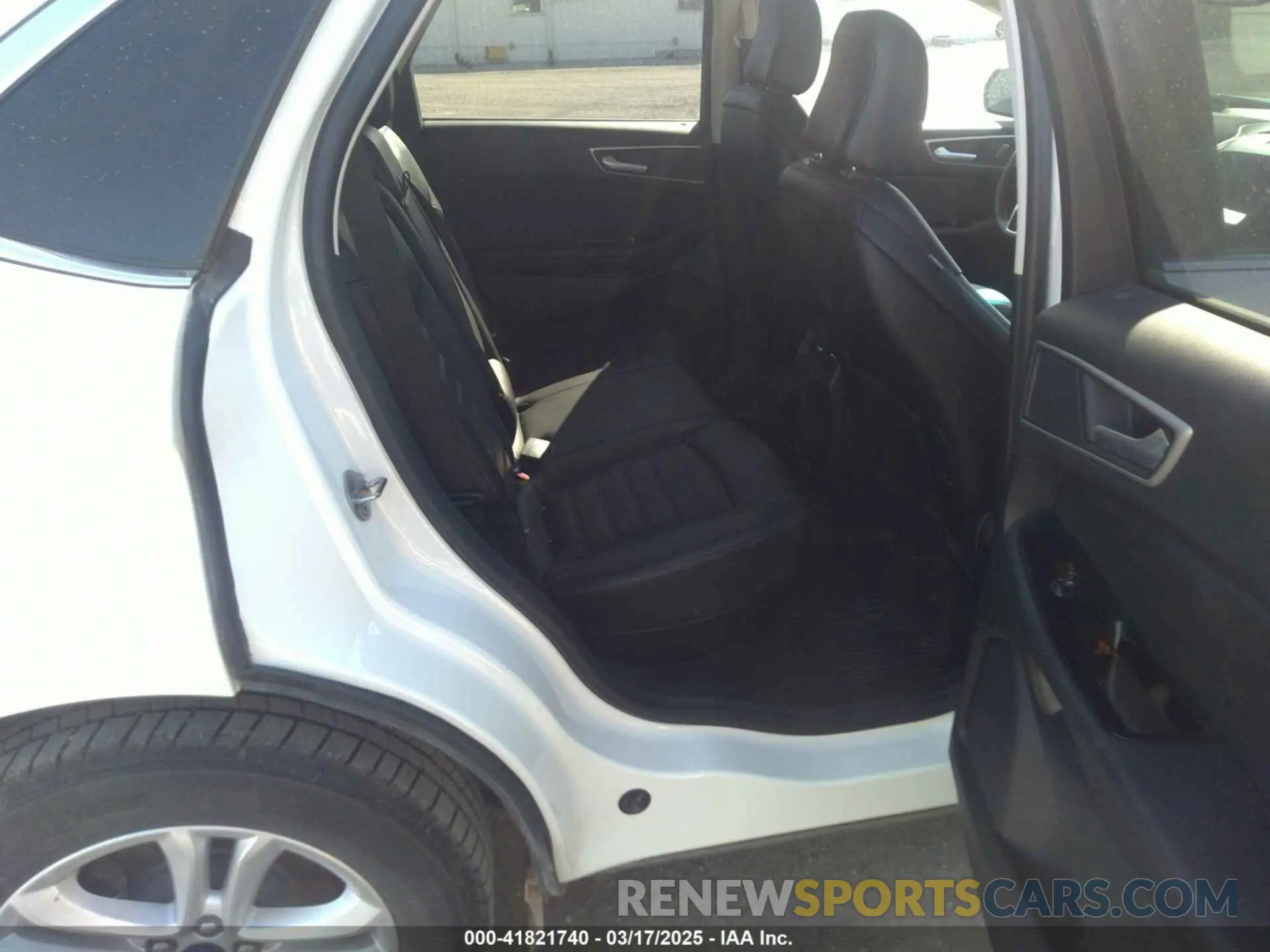 8 Photograph of a damaged car 2FMPK4J98LBA24655 FORD EDGE 2020