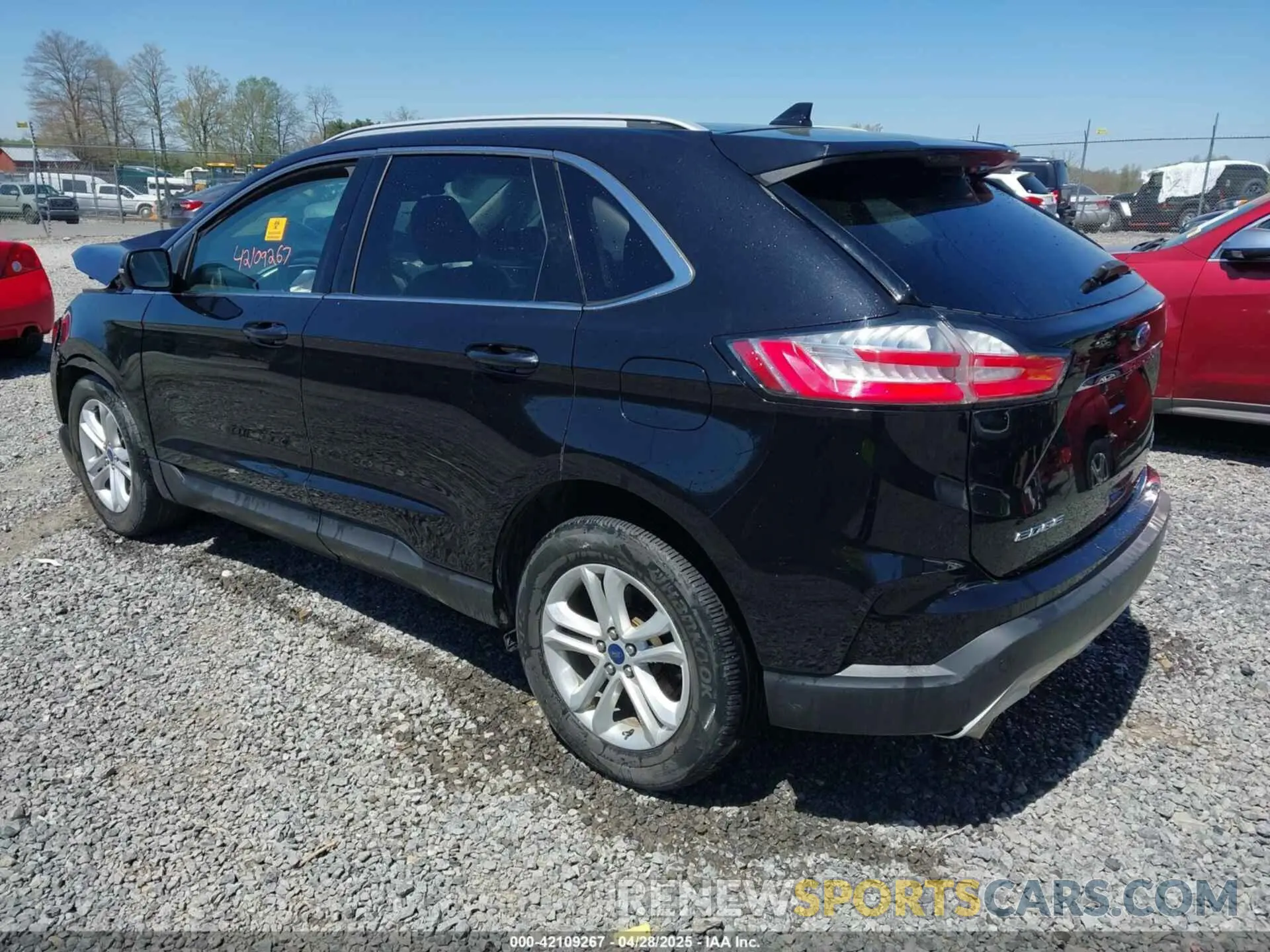 3 Photograph of a damaged car 2FMPK4J98LBA60703 FORD EDGE 2020