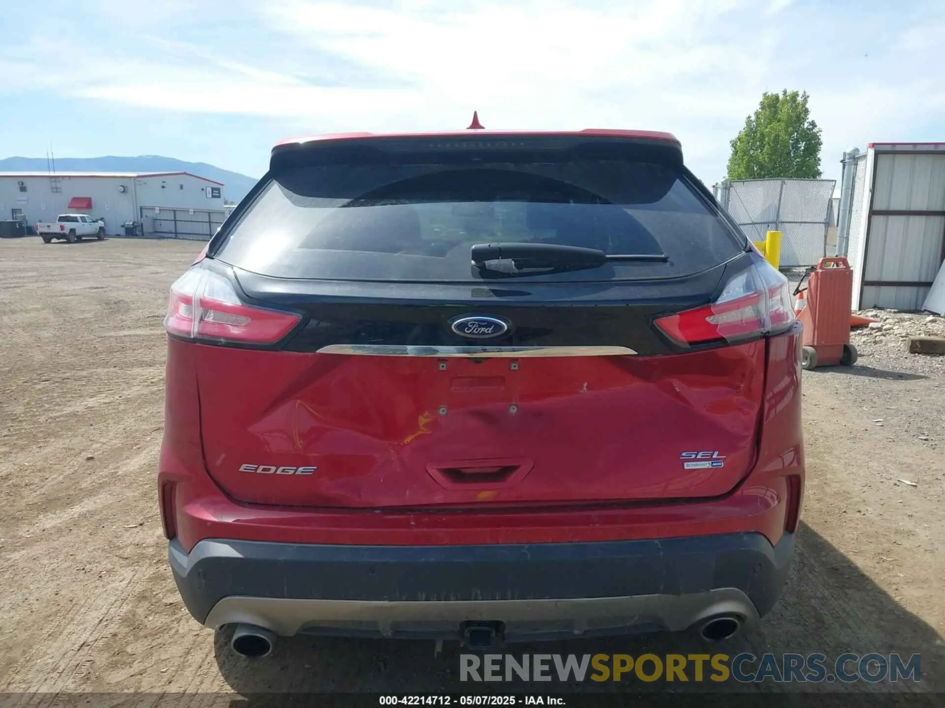 16 Photograph of a damaged car 2FMPK4J98LBA89831 FORD EDGE 2020