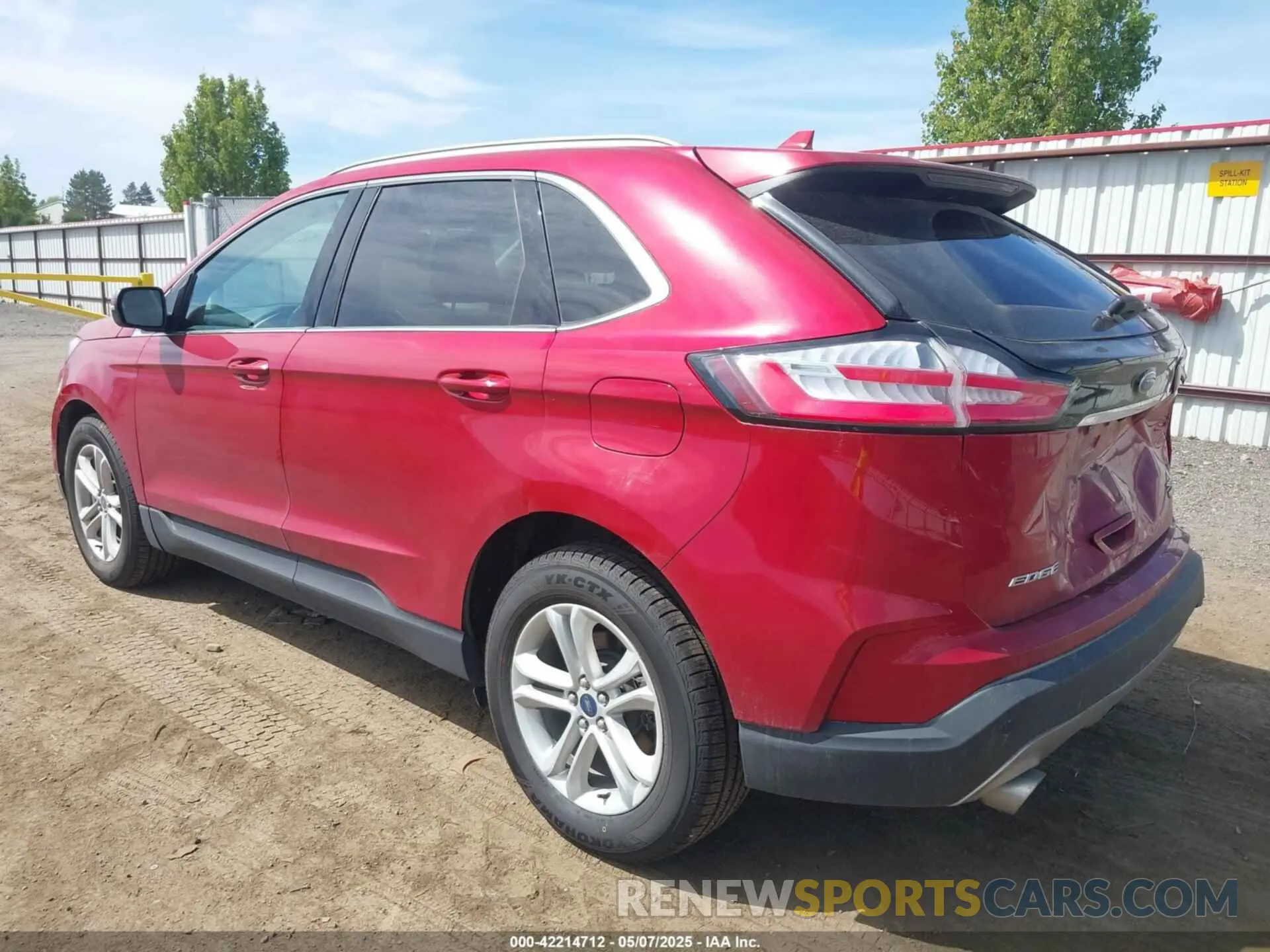 3 Photograph of a damaged car 2FMPK4J98LBA89831 FORD EDGE 2020