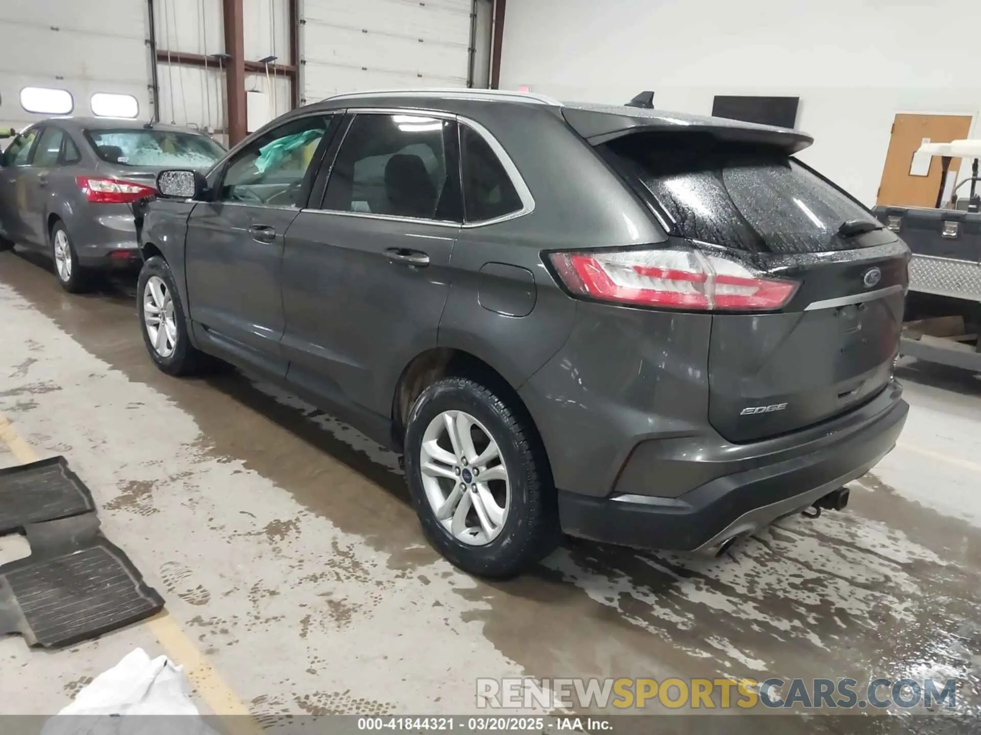 3 Photograph of a damaged car 2FMPK4J98LBB49638 FORD EDGE 2020