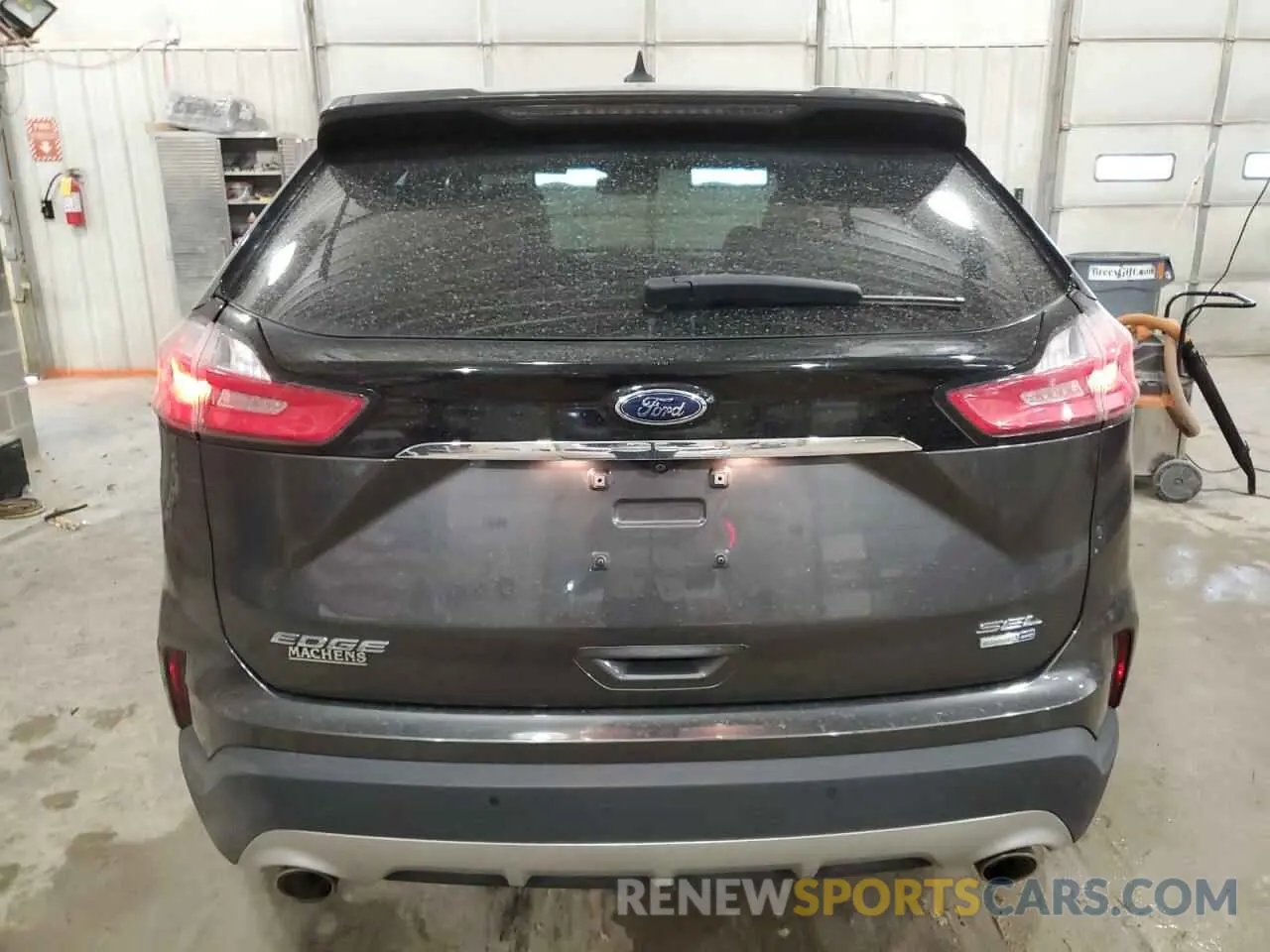 6 Photograph of a damaged car 2FMPK4J98LBB61630 FORD EDGE 2020