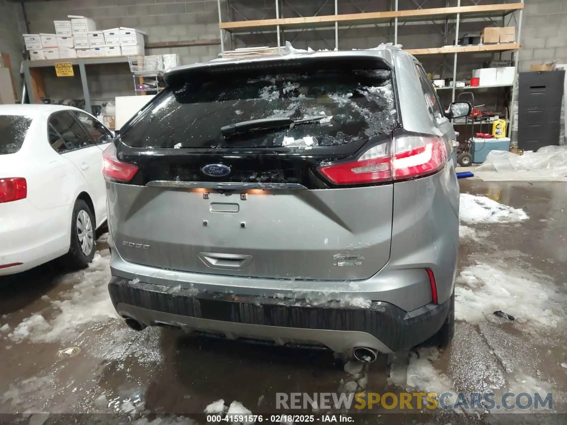 16 Photograph of a damaged car 2FMPK4J99LBA29699 FORD EDGE 2020