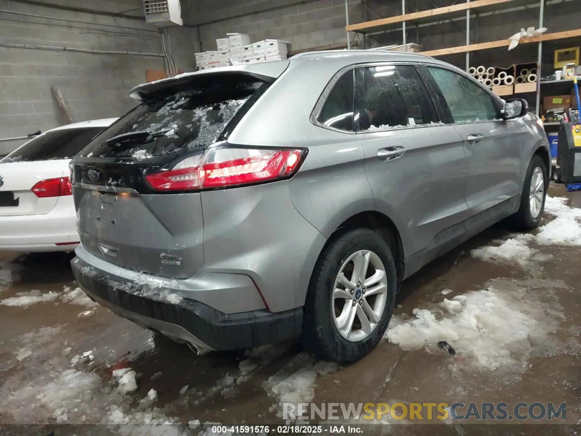 4 Photograph of a damaged car 2FMPK4J99LBA29699 FORD EDGE 2020