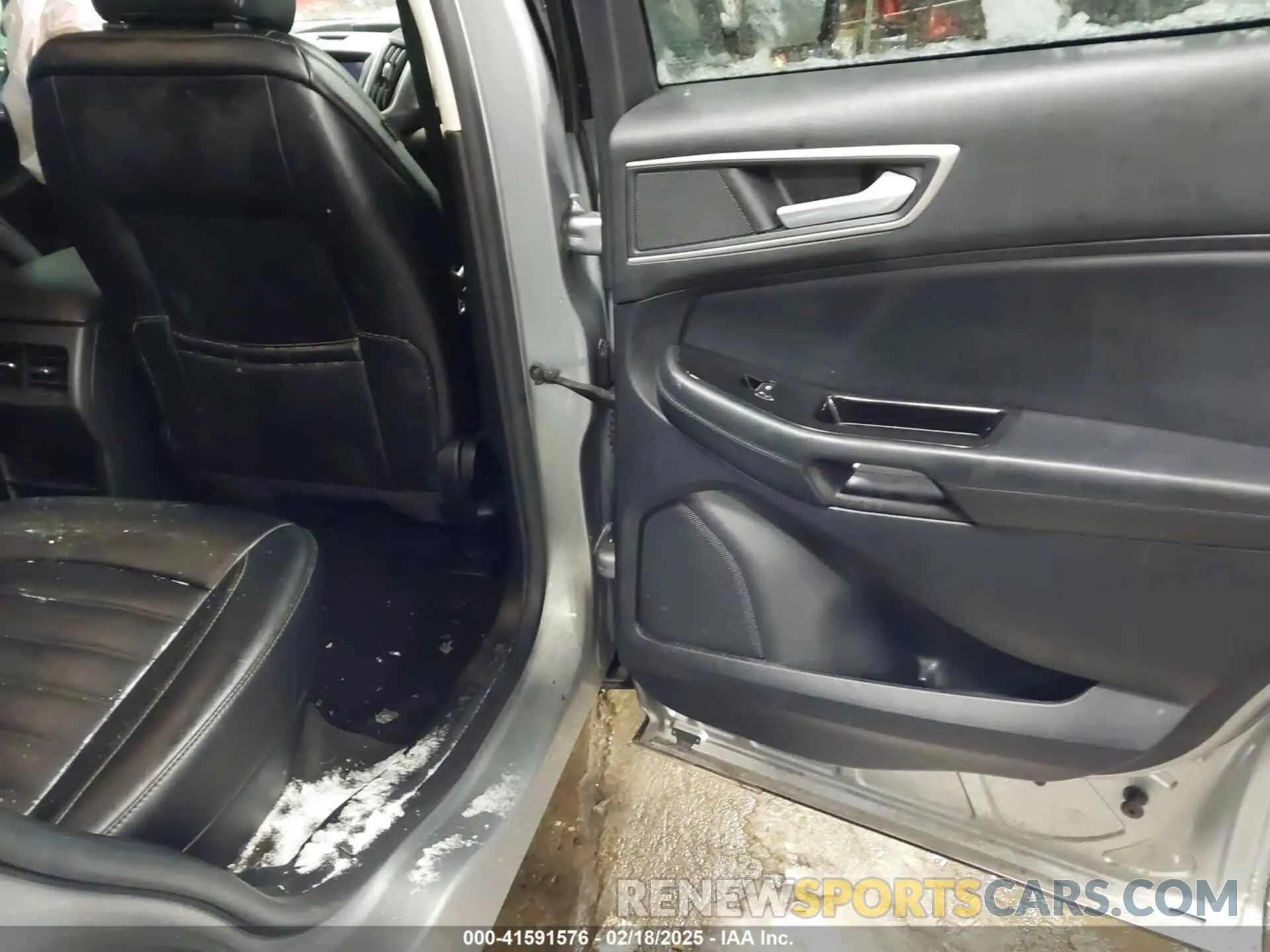 8 Photograph of a damaged car 2FMPK4J99LBA29699 FORD EDGE 2020