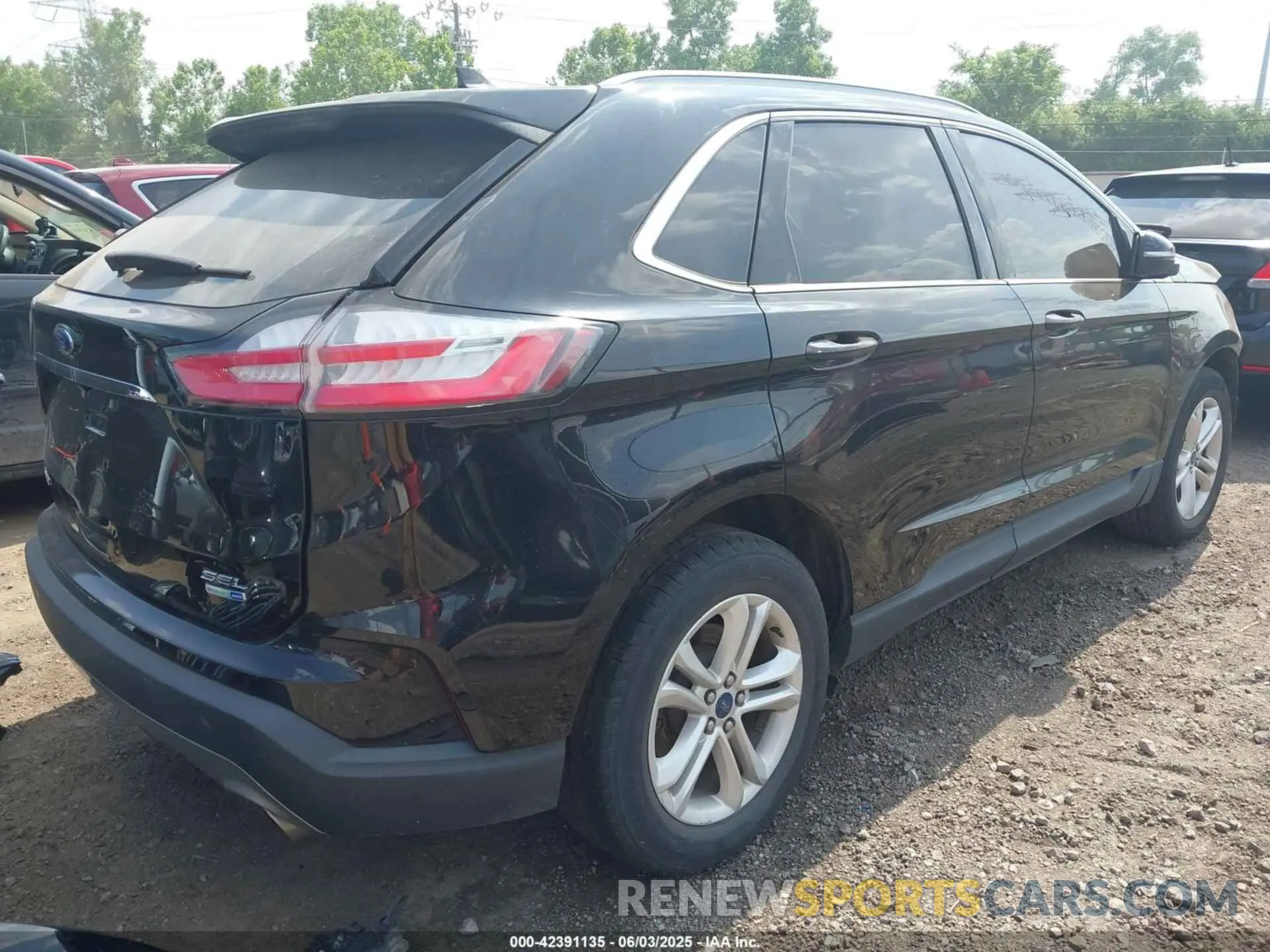 4 Photograph of a damaged car 2FMPK4J99LBA55008 FORD EDGE 2020