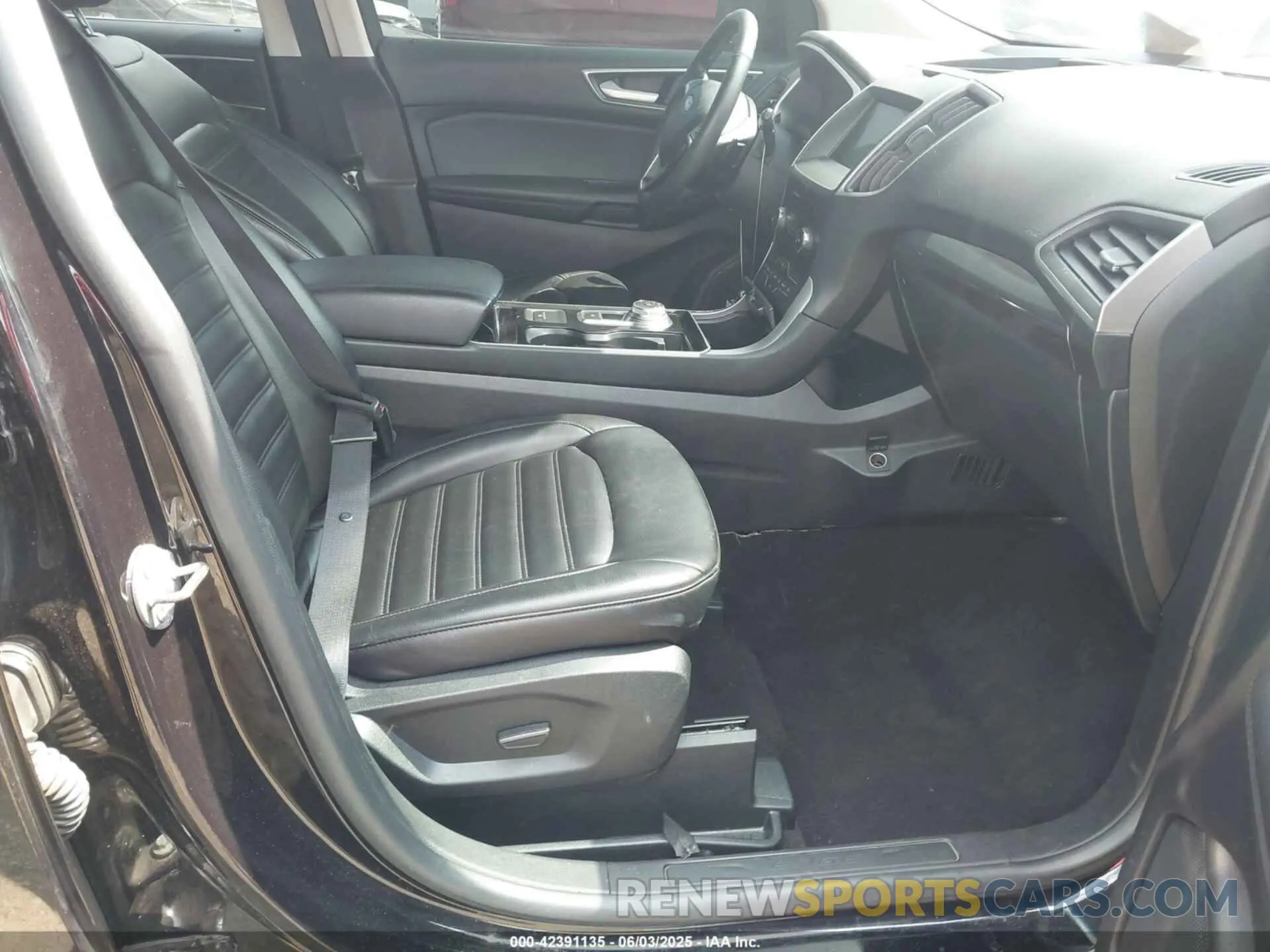 5 Photograph of a damaged car 2FMPK4J99LBA55008 FORD EDGE 2020