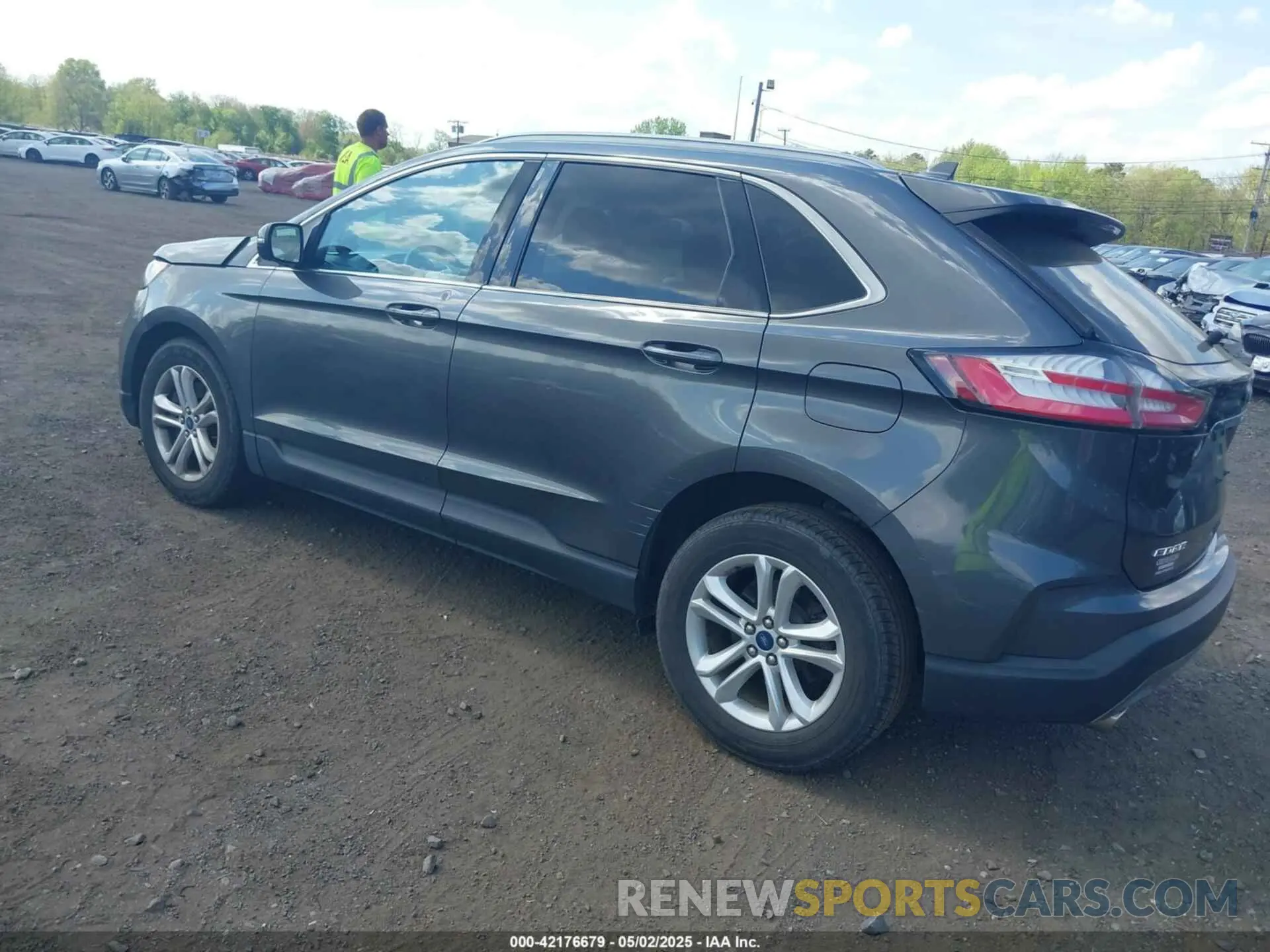 3 Photograph of a damaged car 2FMPK4J99LBA96092 FORD EDGE 2020