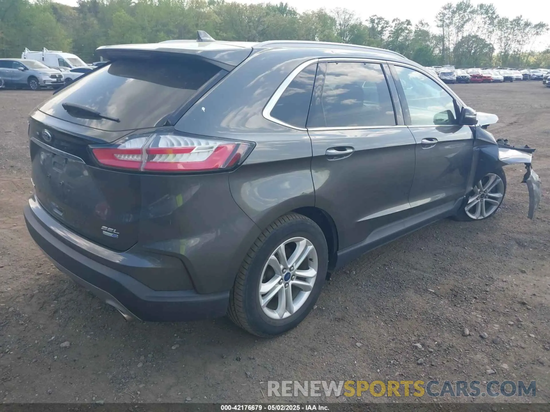 4 Photograph of a damaged car 2FMPK4J99LBA96092 FORD EDGE 2020