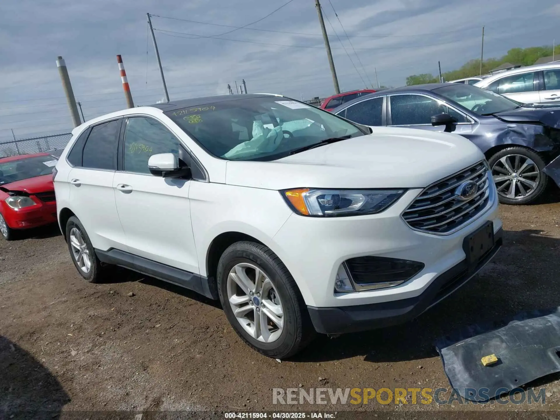 1 Photograph of a damaged car 2FMPK4J9XLBA07663 FORD EDGE 2020