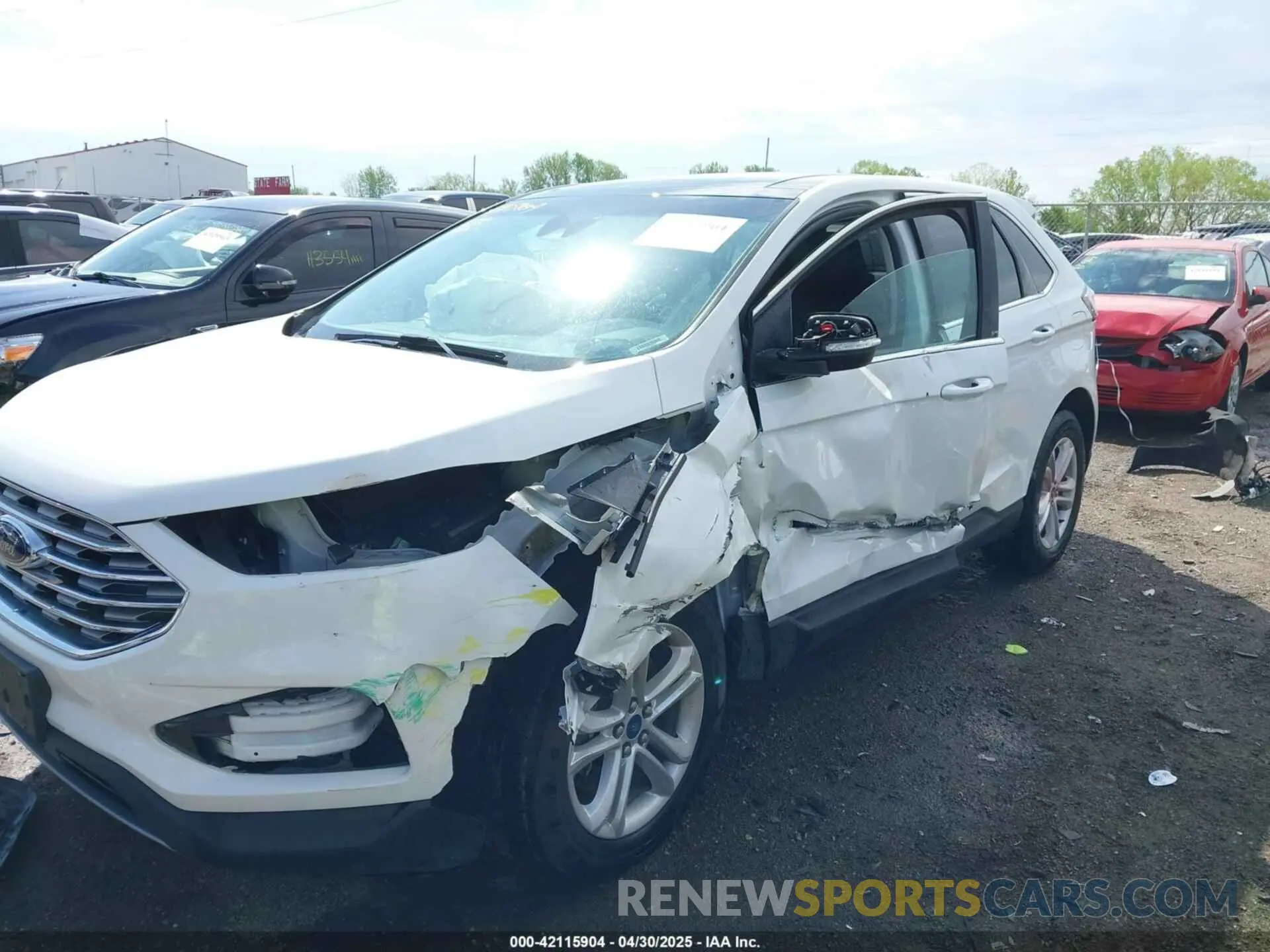 6 Photograph of a damaged car 2FMPK4J9XLBA07663 FORD EDGE 2020