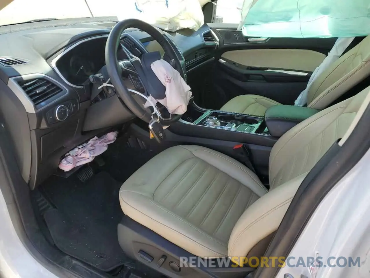 7 Photograph of a damaged car 2FMPK4J9XLBA31297 FORD EDGE 2020