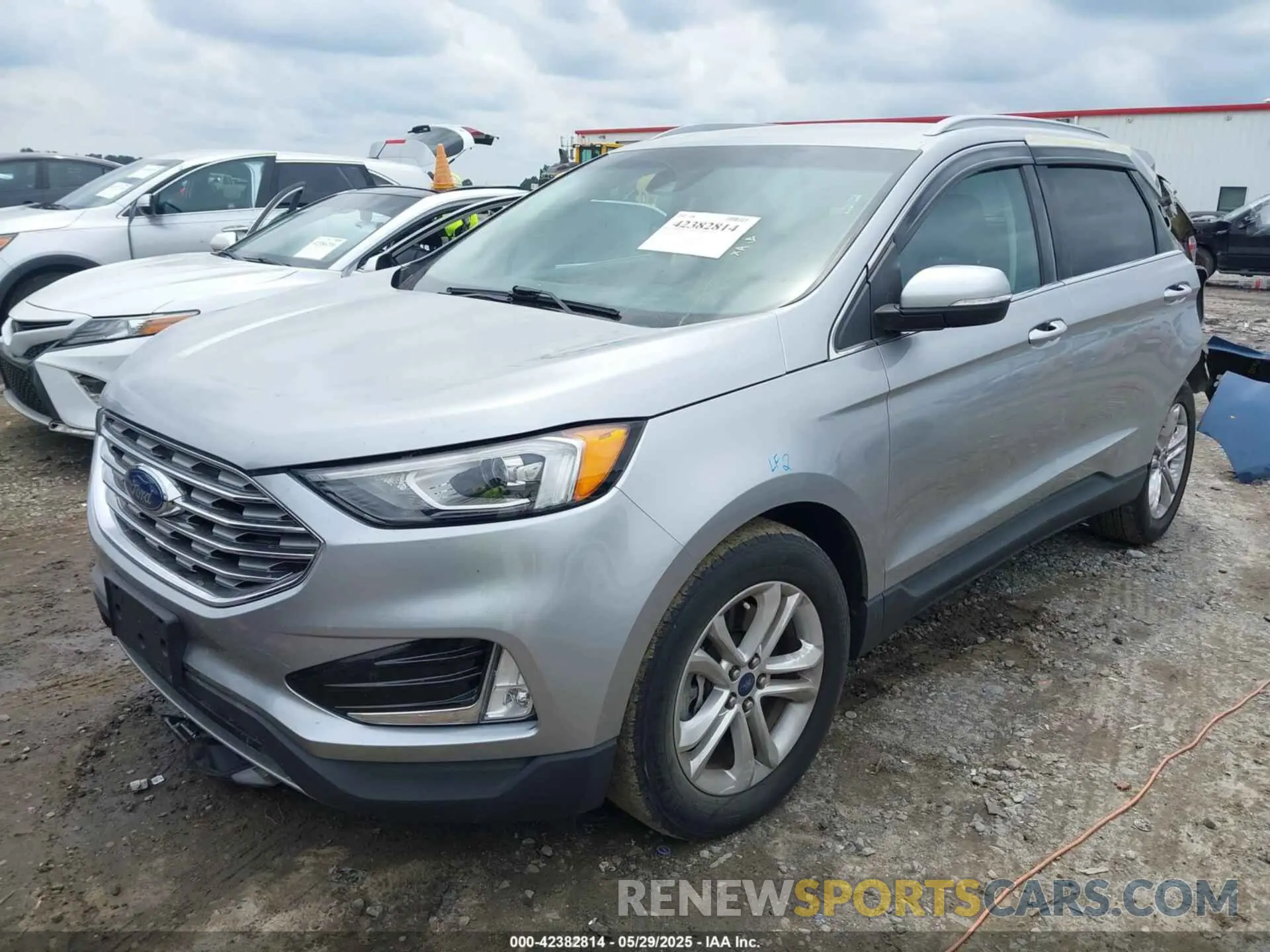 2 Photograph of a damaged car 2FMPK4J9XLBA71542 FORD EDGE 2020