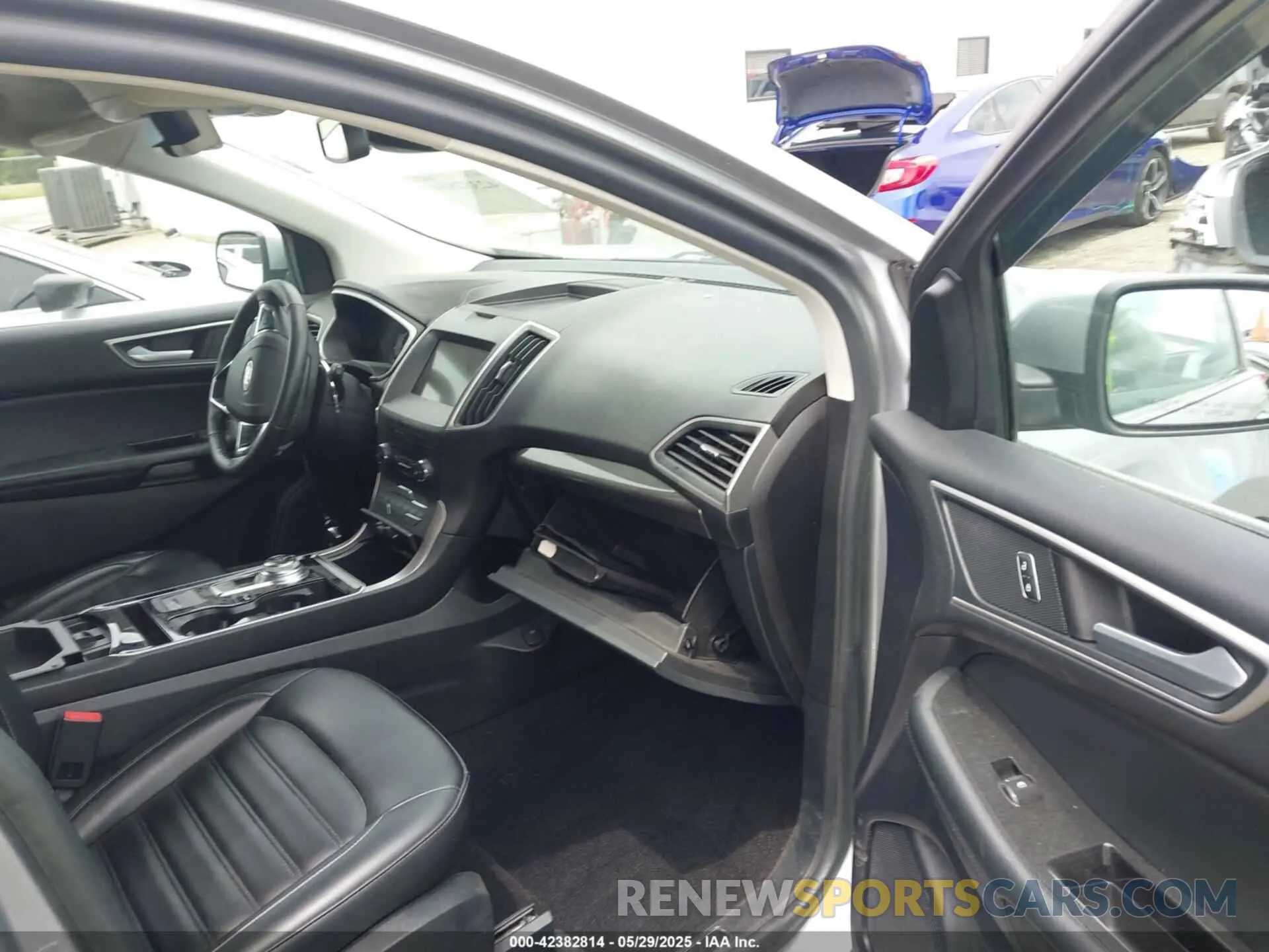 5 Photograph of a damaged car 2FMPK4J9XLBA71542 FORD EDGE 2020