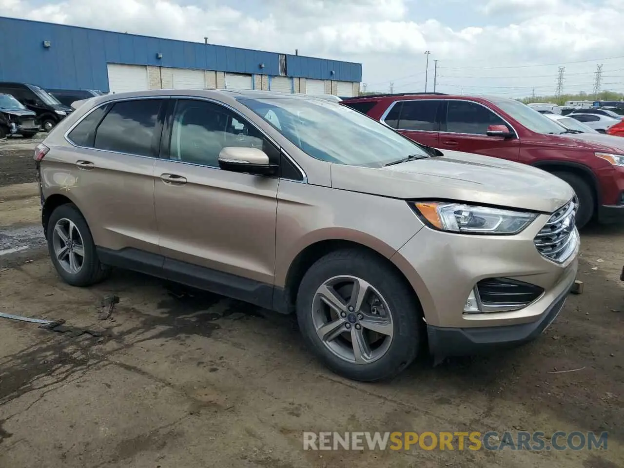4 Photograph of a damaged car 2FMPK4J9XLBA99437 FORD EDGE 2020