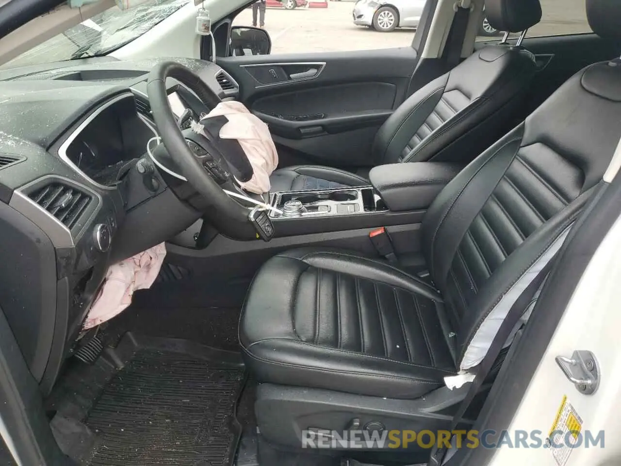 7 Photograph of a damaged car 2FMPK4J9XLBB30184 FORD EDGE 2020