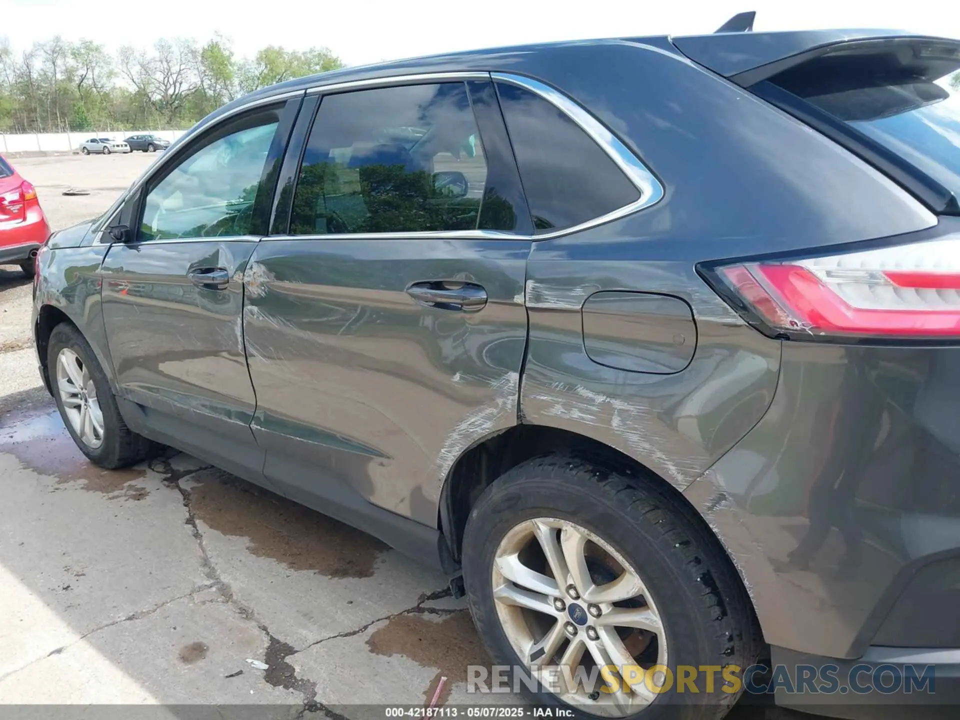 15 Photograph of a damaged car 2FMPK4J9XLBB58471 FORD EDGE 2020