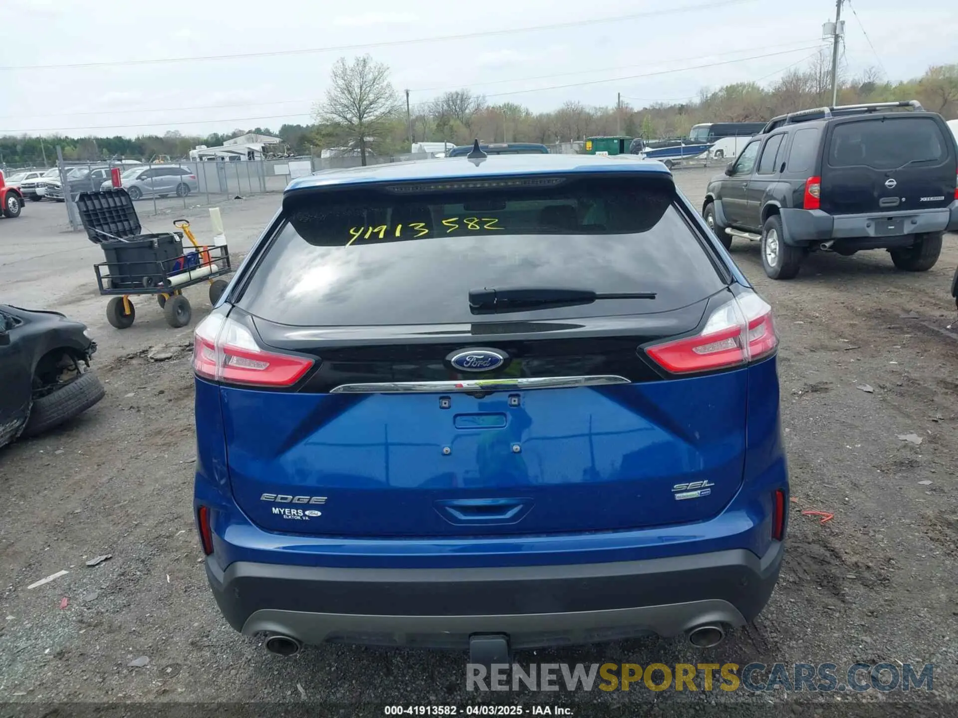 16 Photograph of a damaged car 2FMPK4J9XLBB59295 FORD EDGE 2020