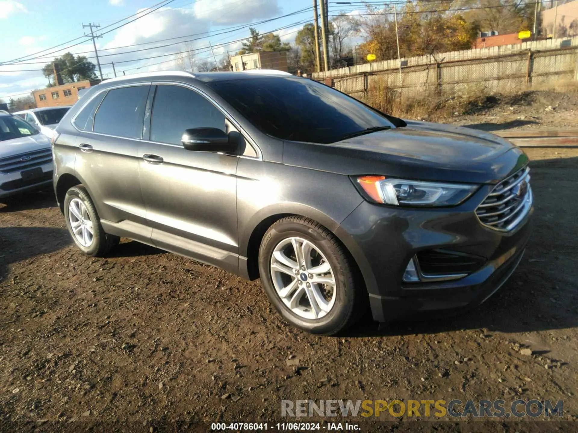 1 Photograph of a damaged car 2FMPK4J9XLBB61581 FORD EDGE 2020