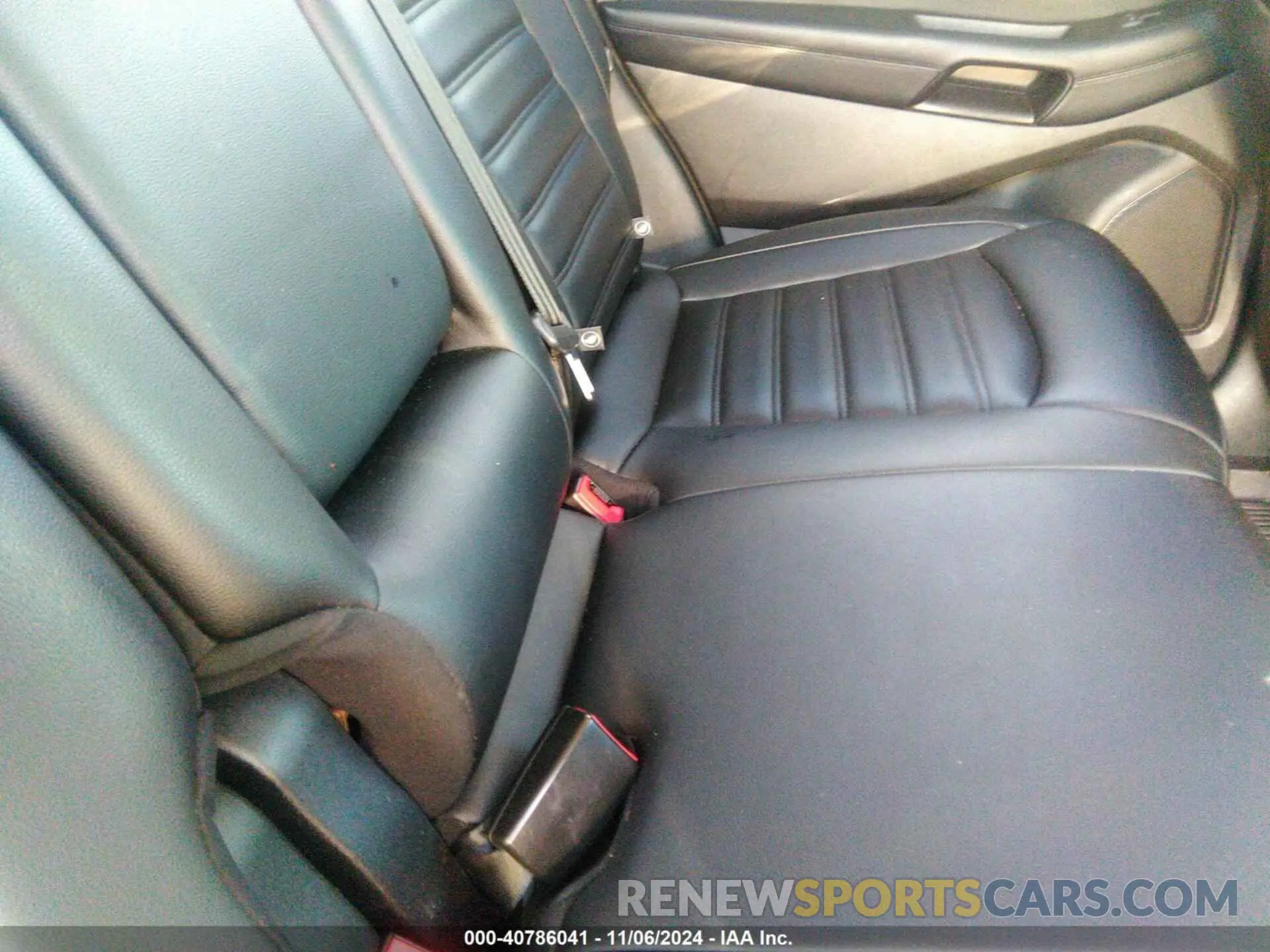 8 Photograph of a damaged car 2FMPK4J9XLBB61581 FORD EDGE 2020