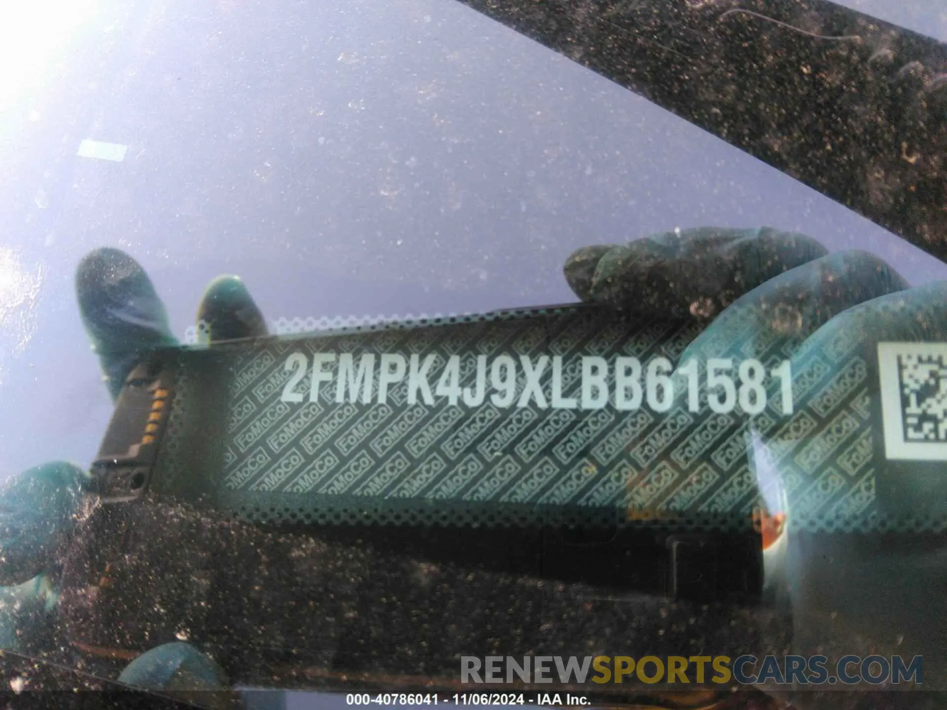 9 Photograph of a damaged car 2FMPK4J9XLBB61581 FORD EDGE 2020