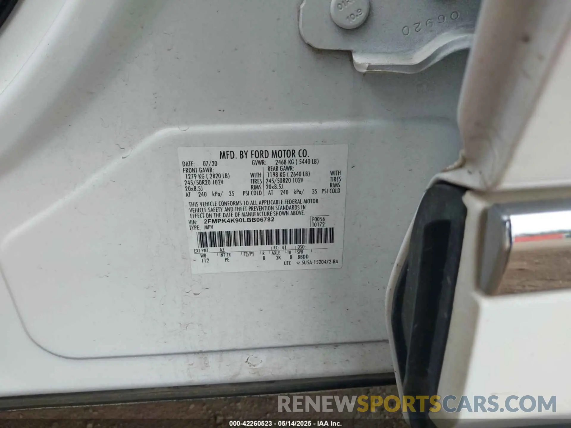 9 Photograph of a damaged car 2FMPK4K90LBB06782 FORD EDGE 2020