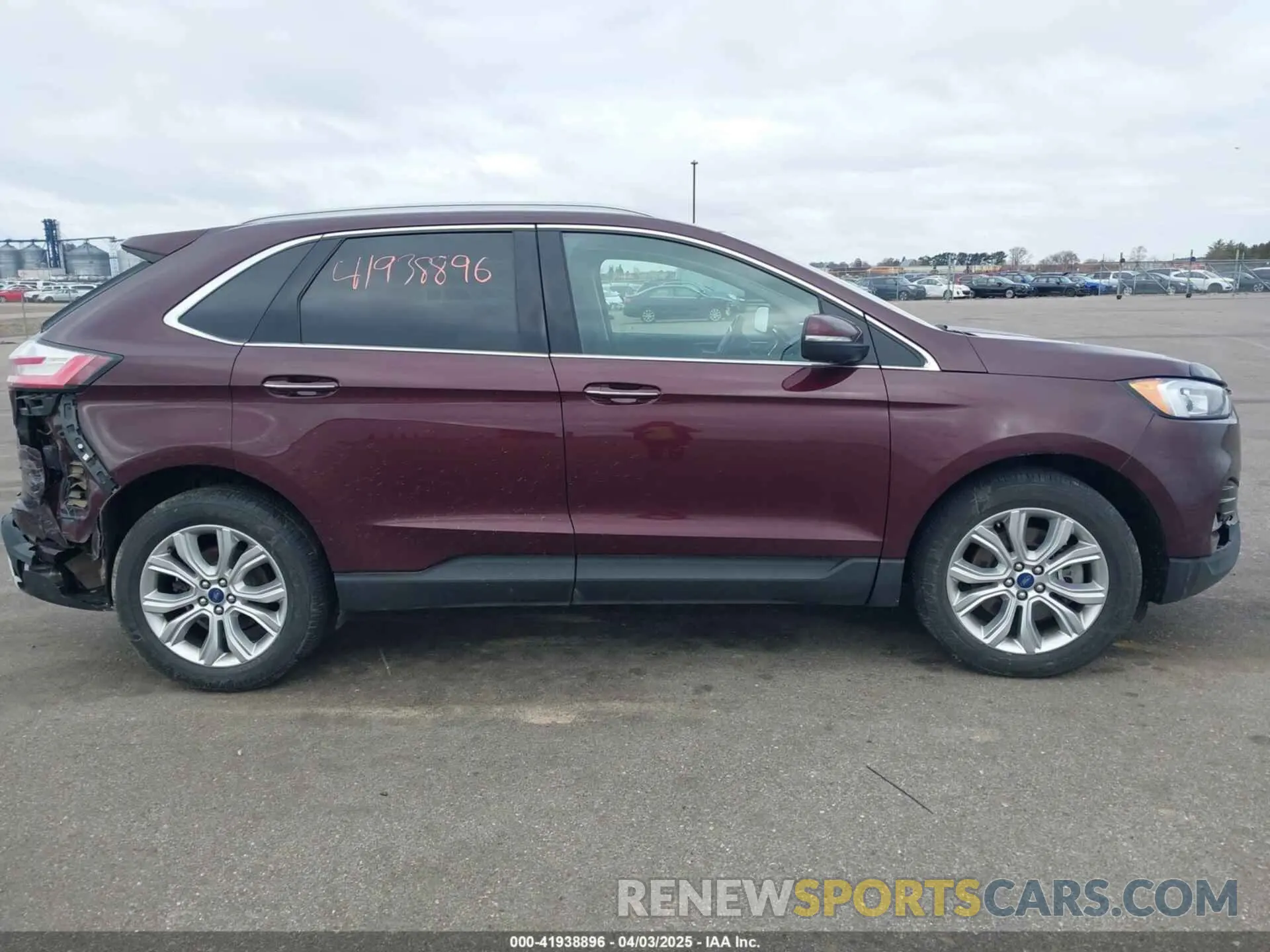 13 Photograph of a damaged car 2FMPK4K91LBB56297 FORD EDGE 2020