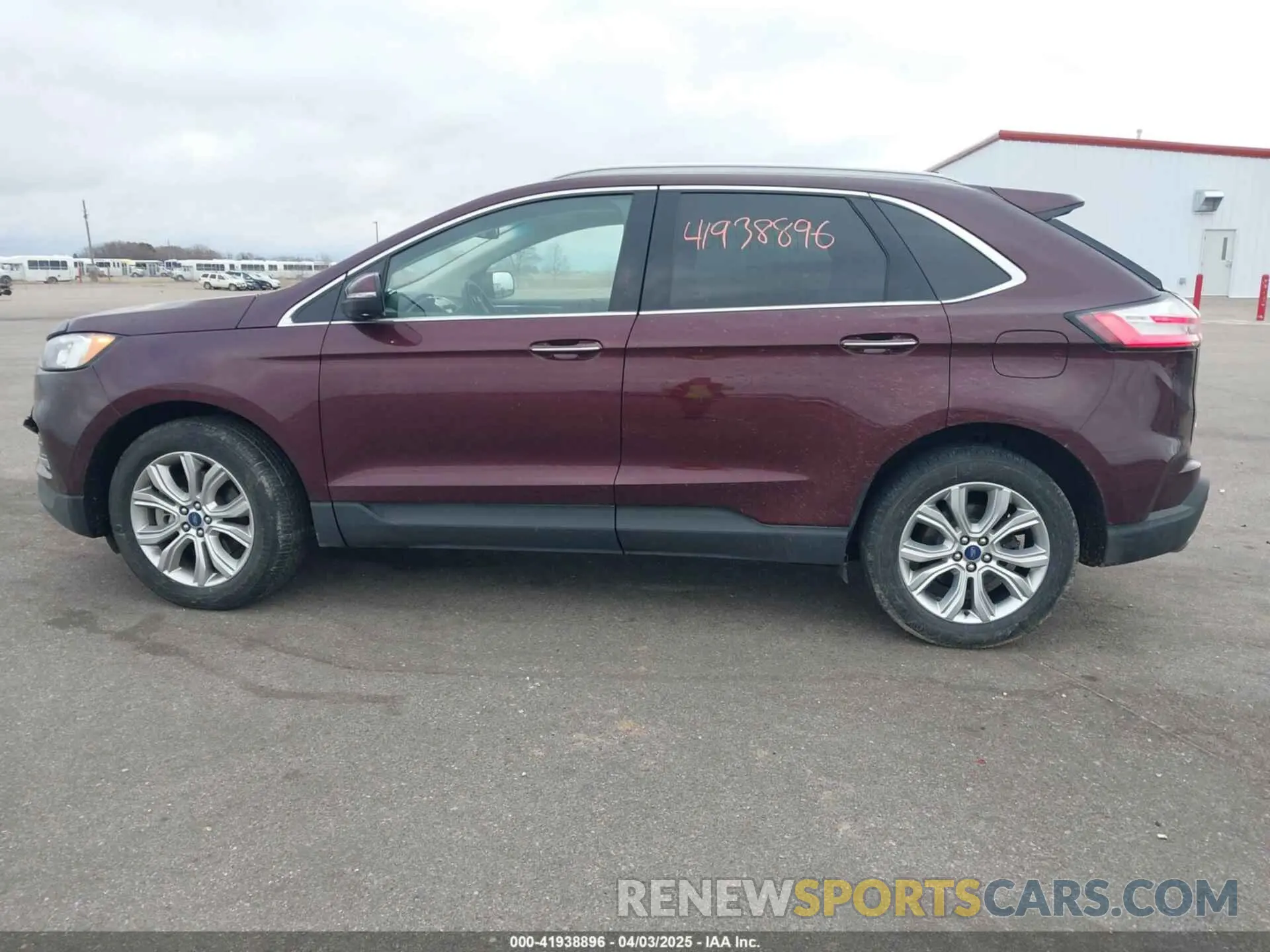14 Photograph of a damaged car 2FMPK4K91LBB56297 FORD EDGE 2020