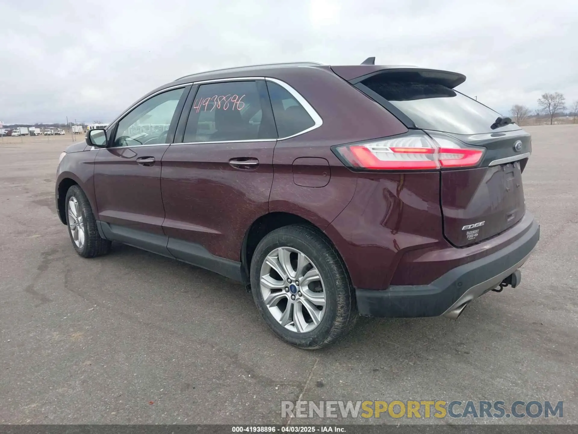 3 Photograph of a damaged car 2FMPK4K91LBB56297 FORD EDGE 2020