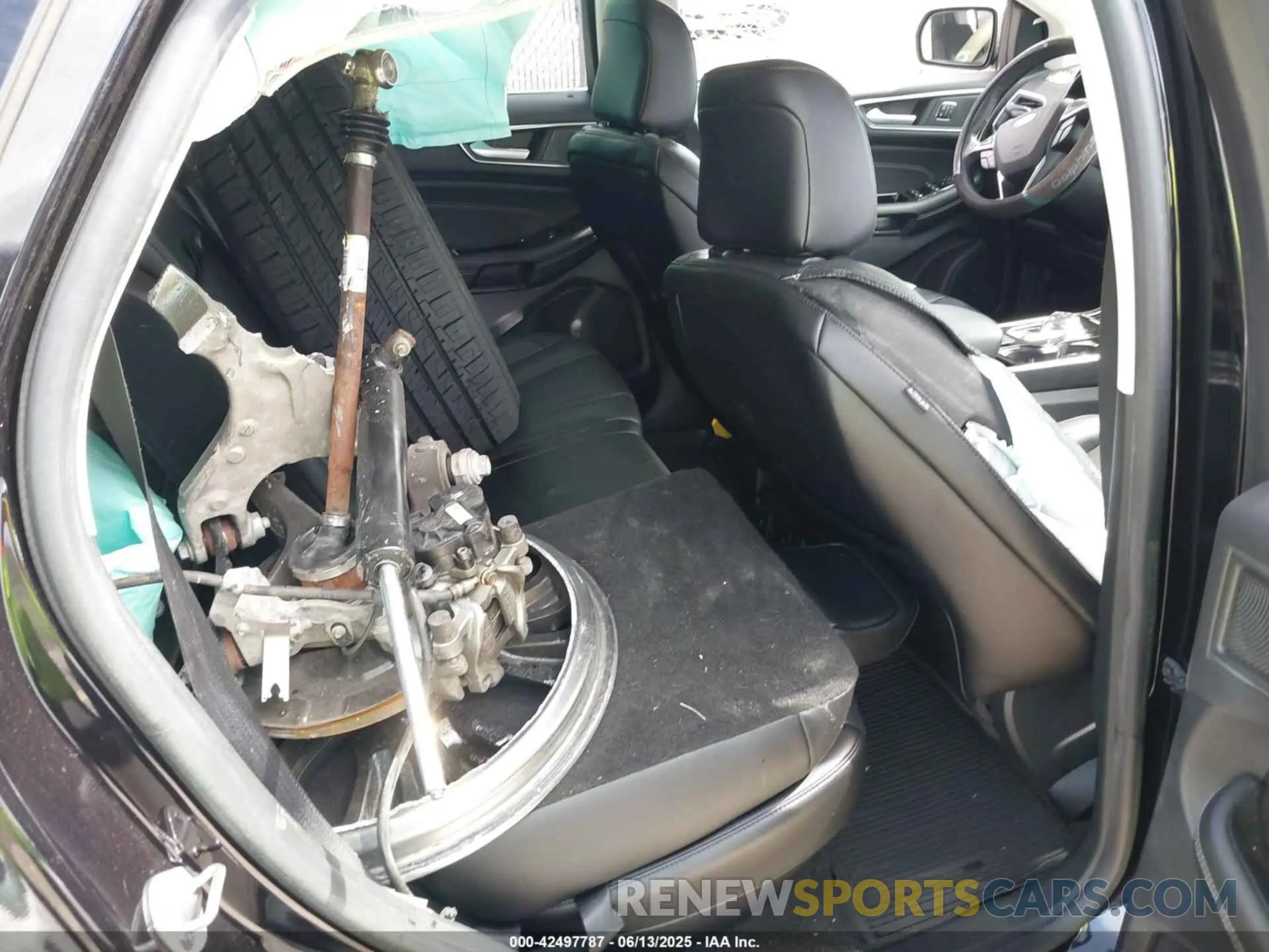 8 Photograph of a damaged car 2FMPK4K93LBA05221 FORD EDGE 2020