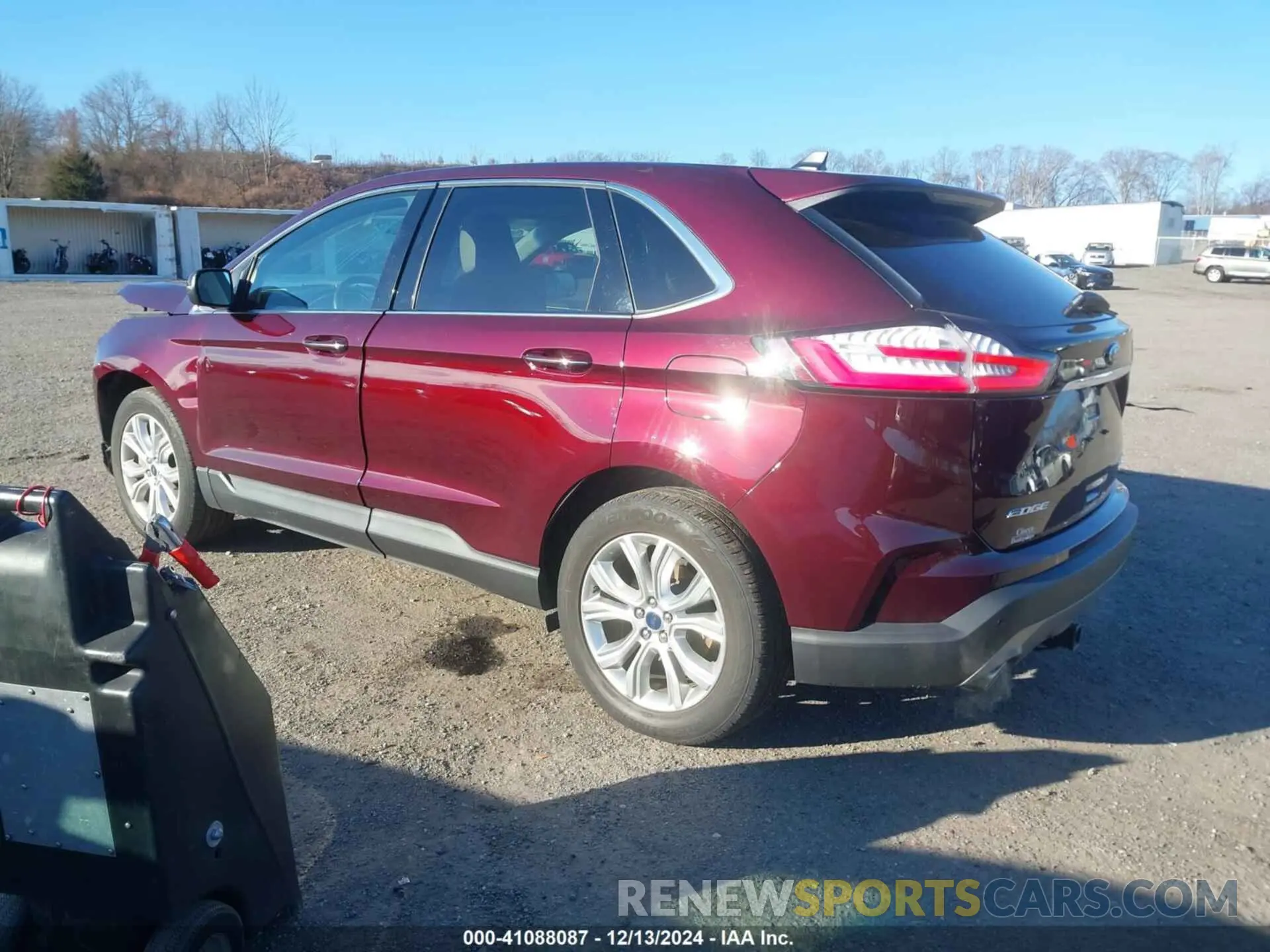 3 Photograph of a damaged car 2FMPK4K93LBB25620 FORD EDGE 2020